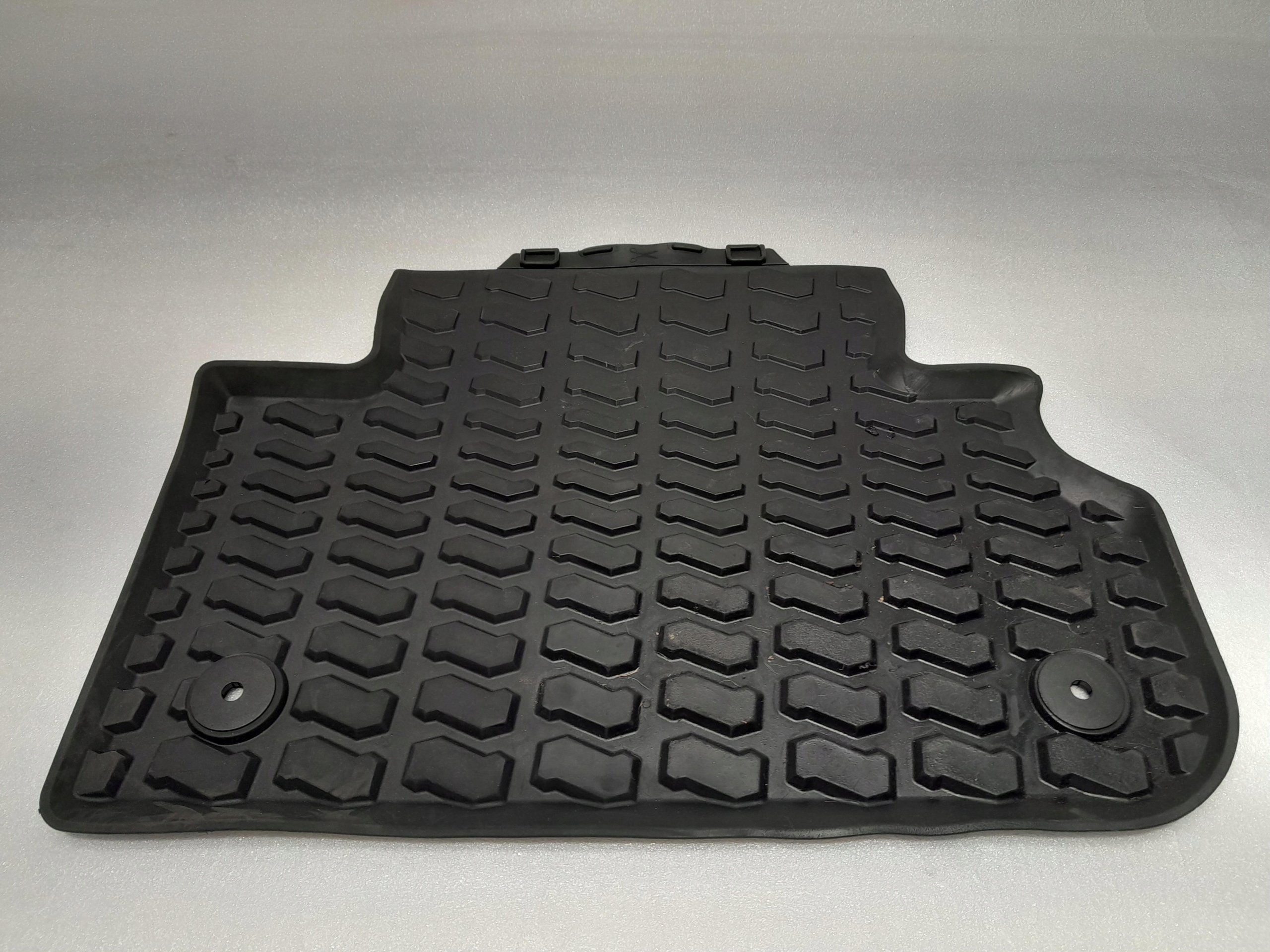 AUDI Q5 80A mat rubber left rear part 80A061511