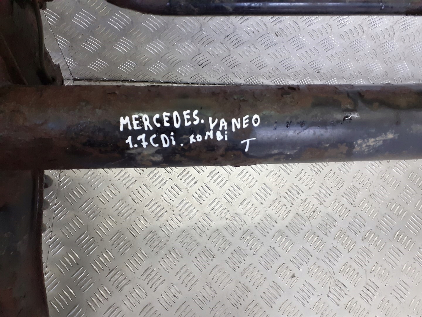 BELKA ZAWIESZENIA TYŁ MERCEDES VANEO Producent części Inny