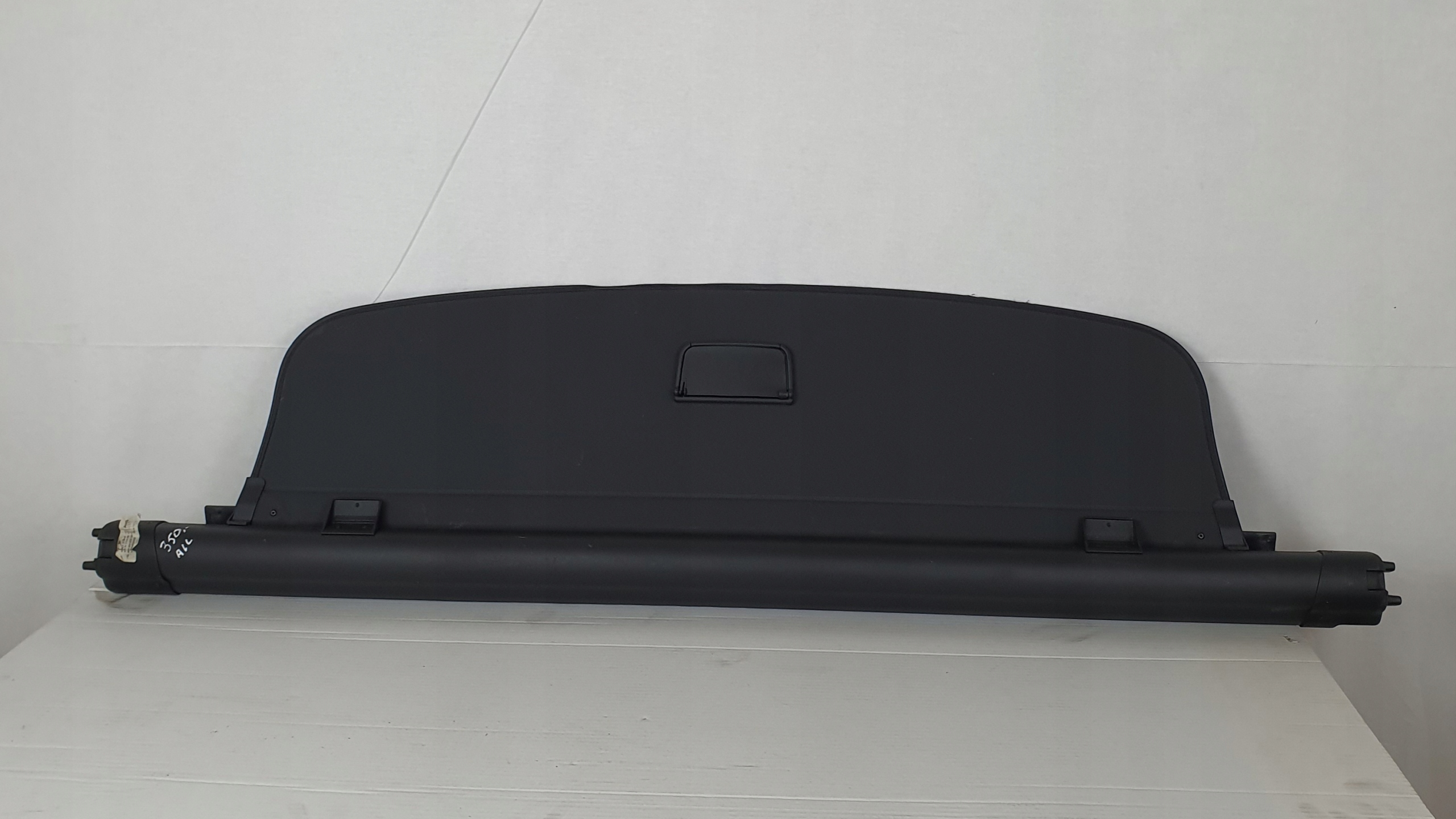 Audi A4 B9 шторка багажника AVANT 8W986355394H