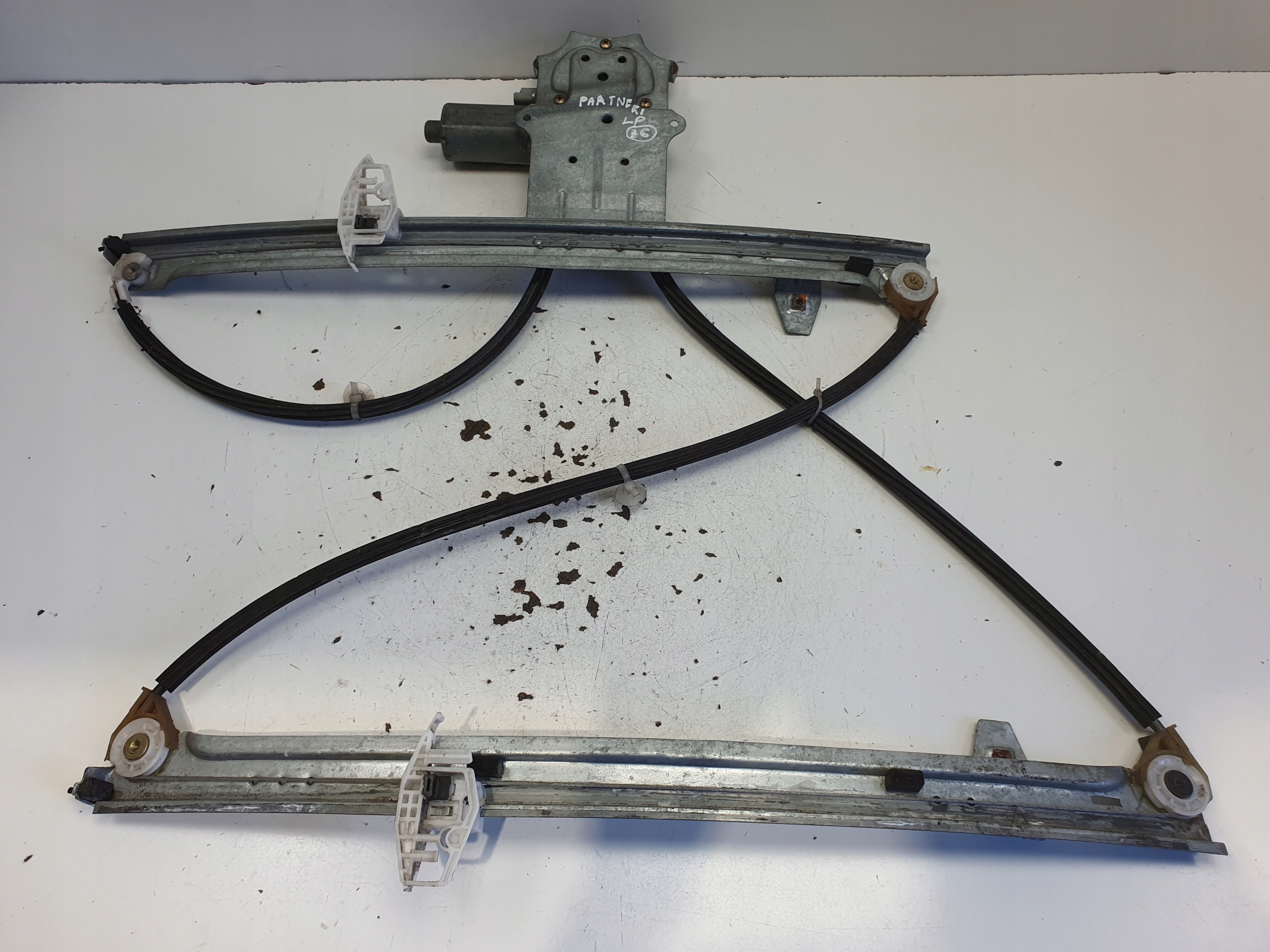 Peugeot Partner I Berlingo MECHANIZM PODNOSZENIA SZYBY lewy przód KIEROWCY