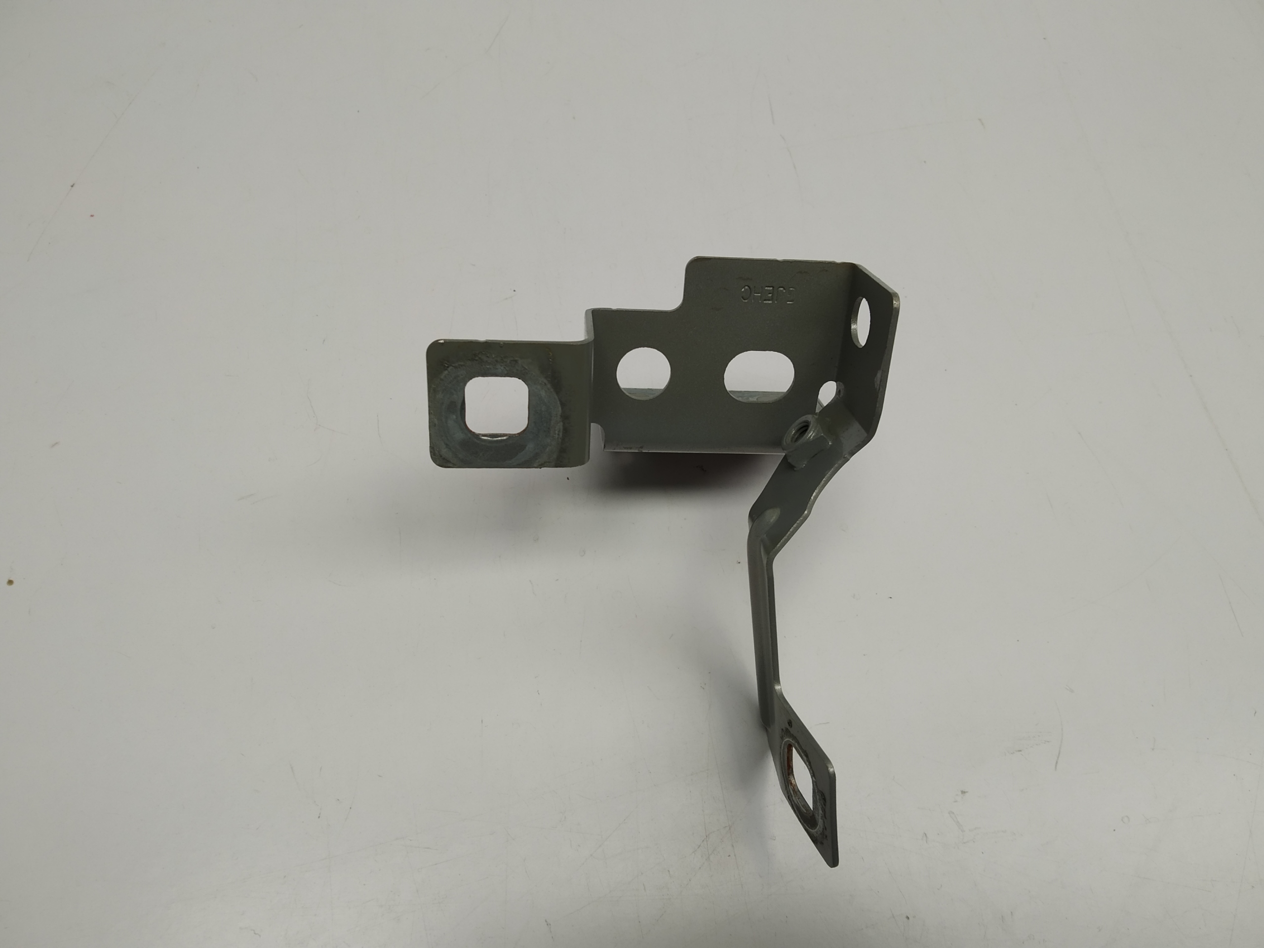 18+ Evoque II L551 Droit Support plaque Console Support Aile OM 86631-N7100
