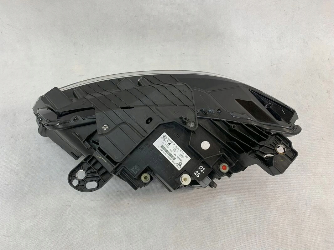 Peugeot 308 T10 21r Reflektor right light right 2021 AL98596618 02.25