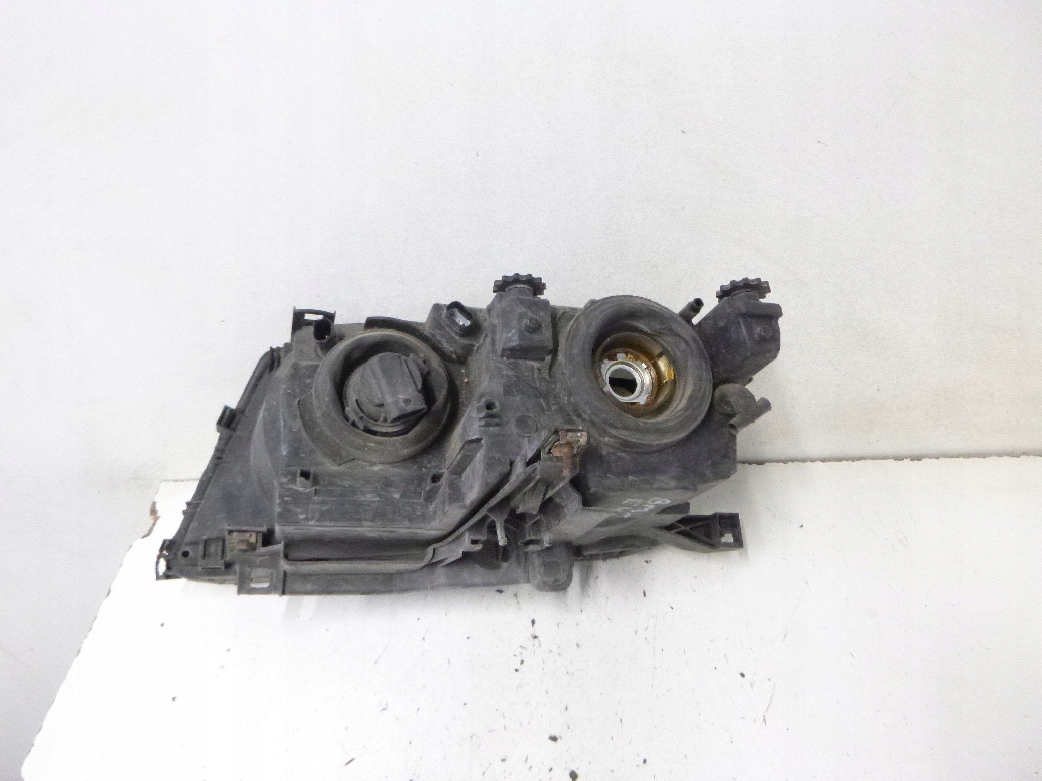 FAR PREDNJA BMW E46 LIFT 2001R.