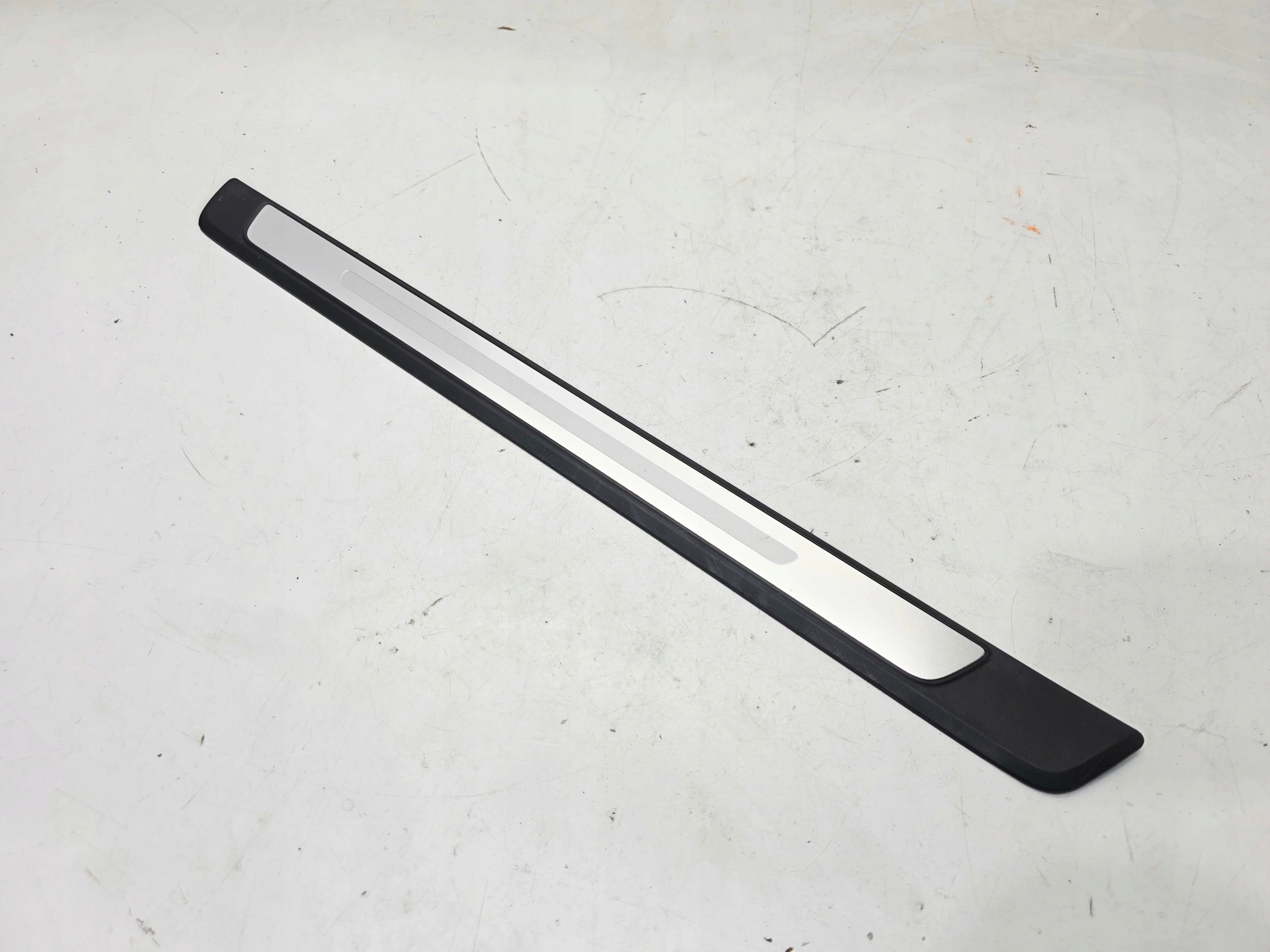 moulding threshold inner left front AUDI A4 B9 8W0853373F