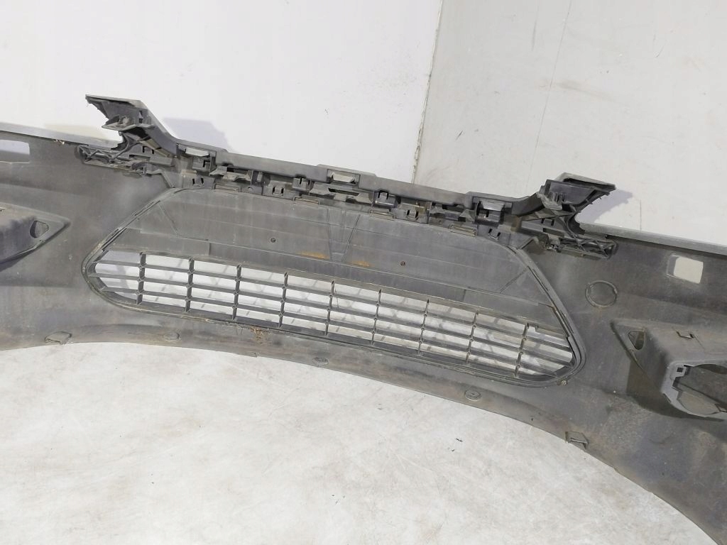 Ford Focus MK2 lift bumper front front 03