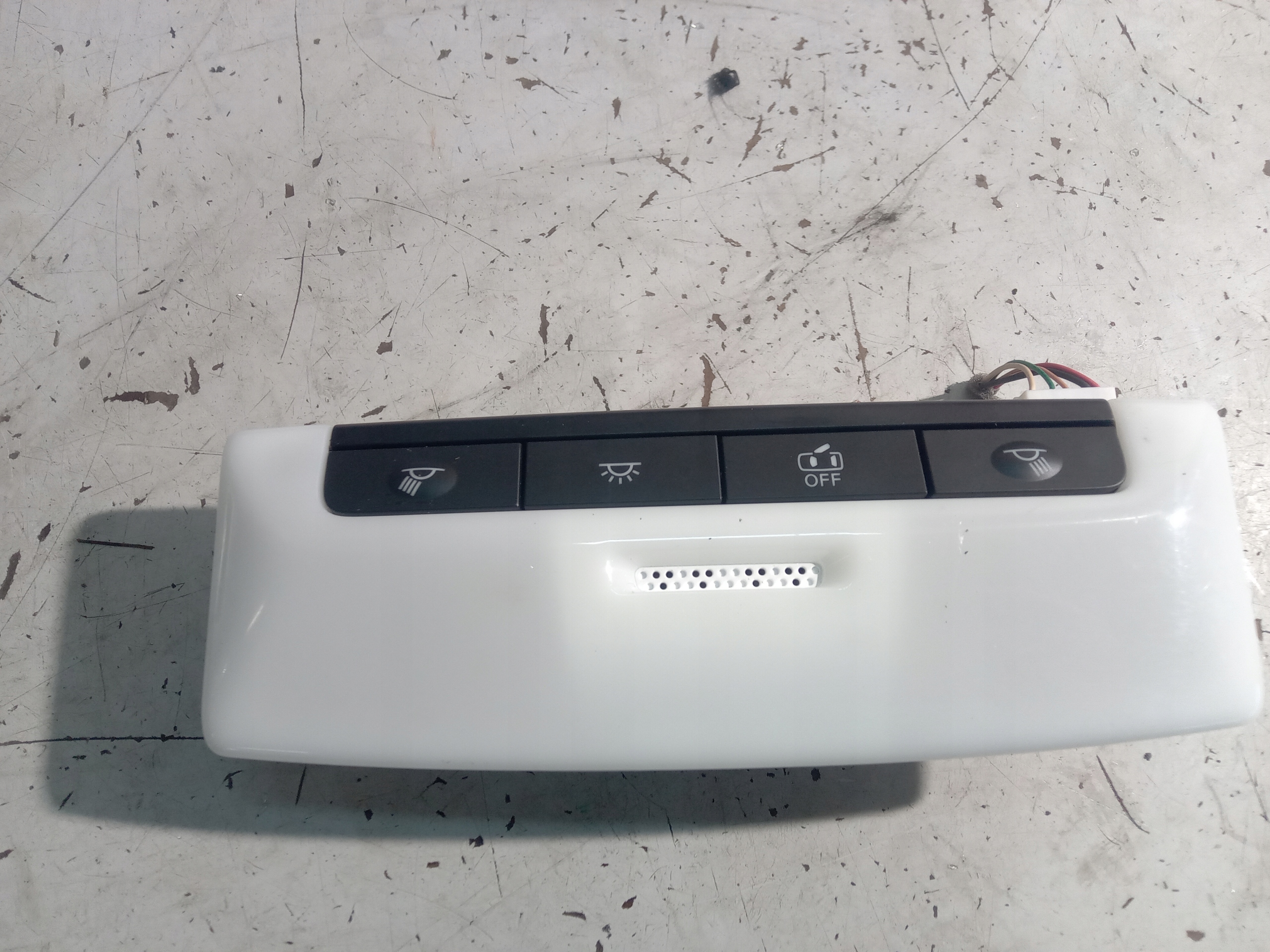 264306UA0A - NISSAN QASHQAI III J12 лампа кабины