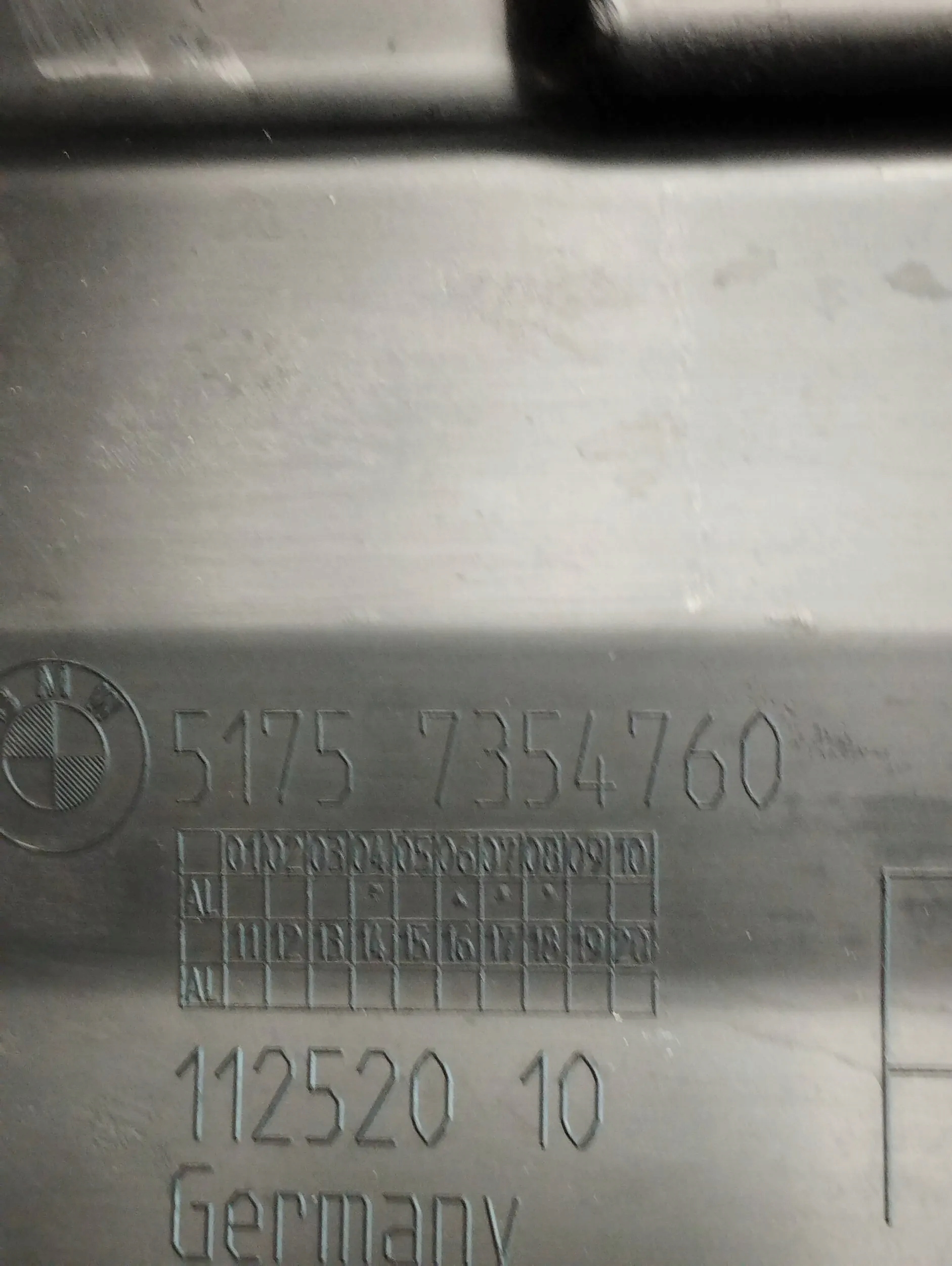 BMW X1 F48 Blende Abdeckung Unterfahrschutz 7354760