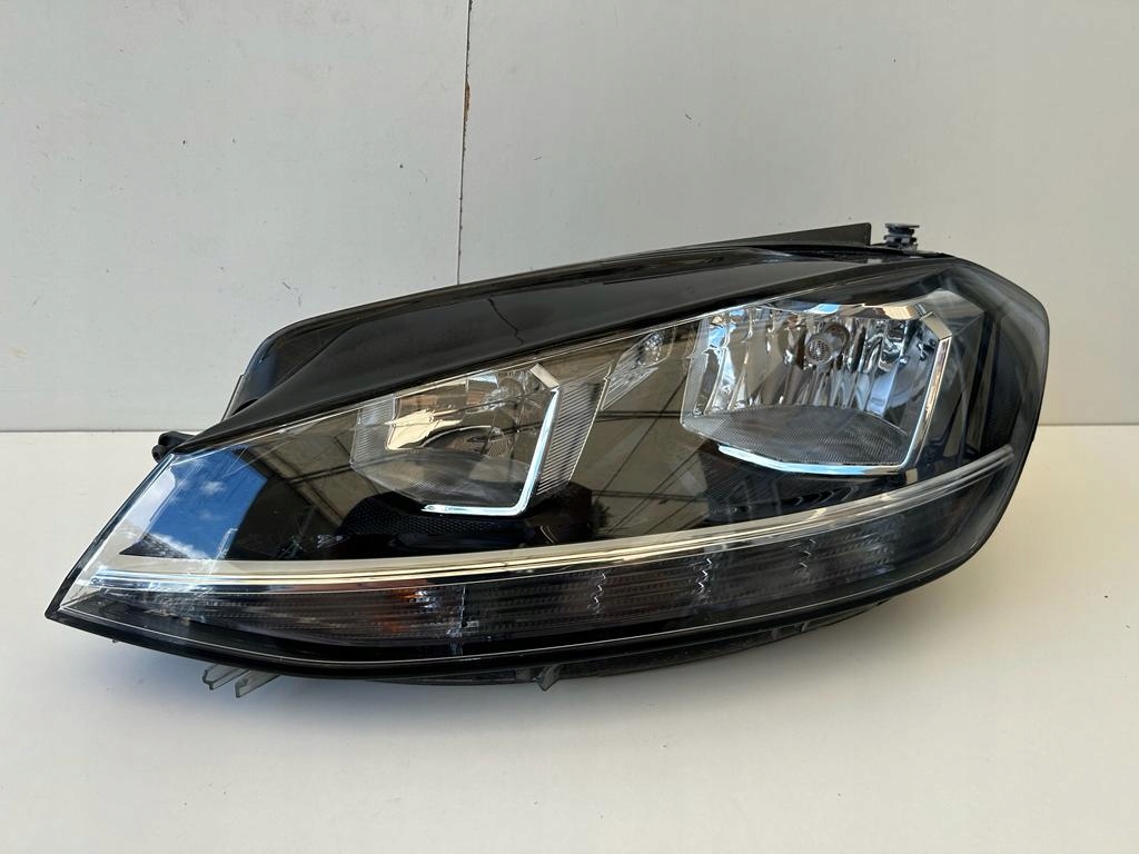 vw GOLF VII РЕСТАЙЛИНГ 5G1 фара левая led 5G1941005 d