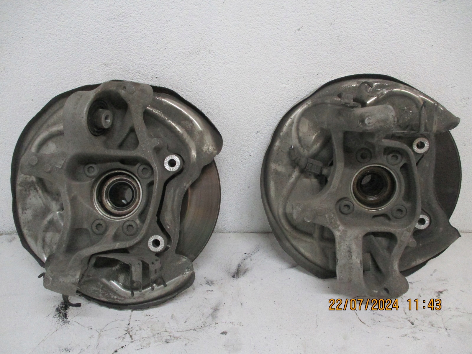swing rear part rear AUDI A4 8W0 8W0505436AA right