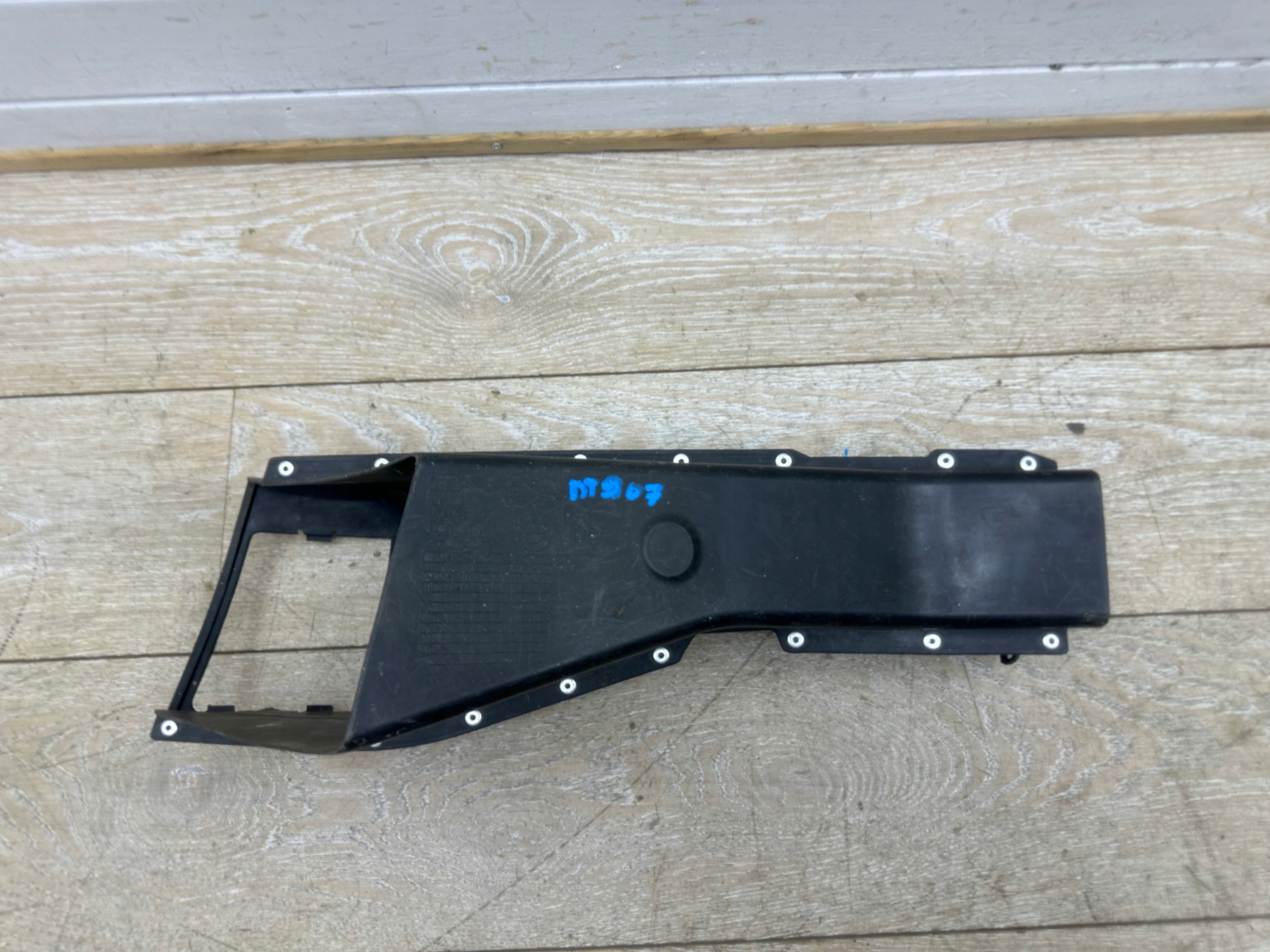 intake air CHLODZENIA TARCZY left BMW X6 E71 AERO PERFORMANCE 2159353