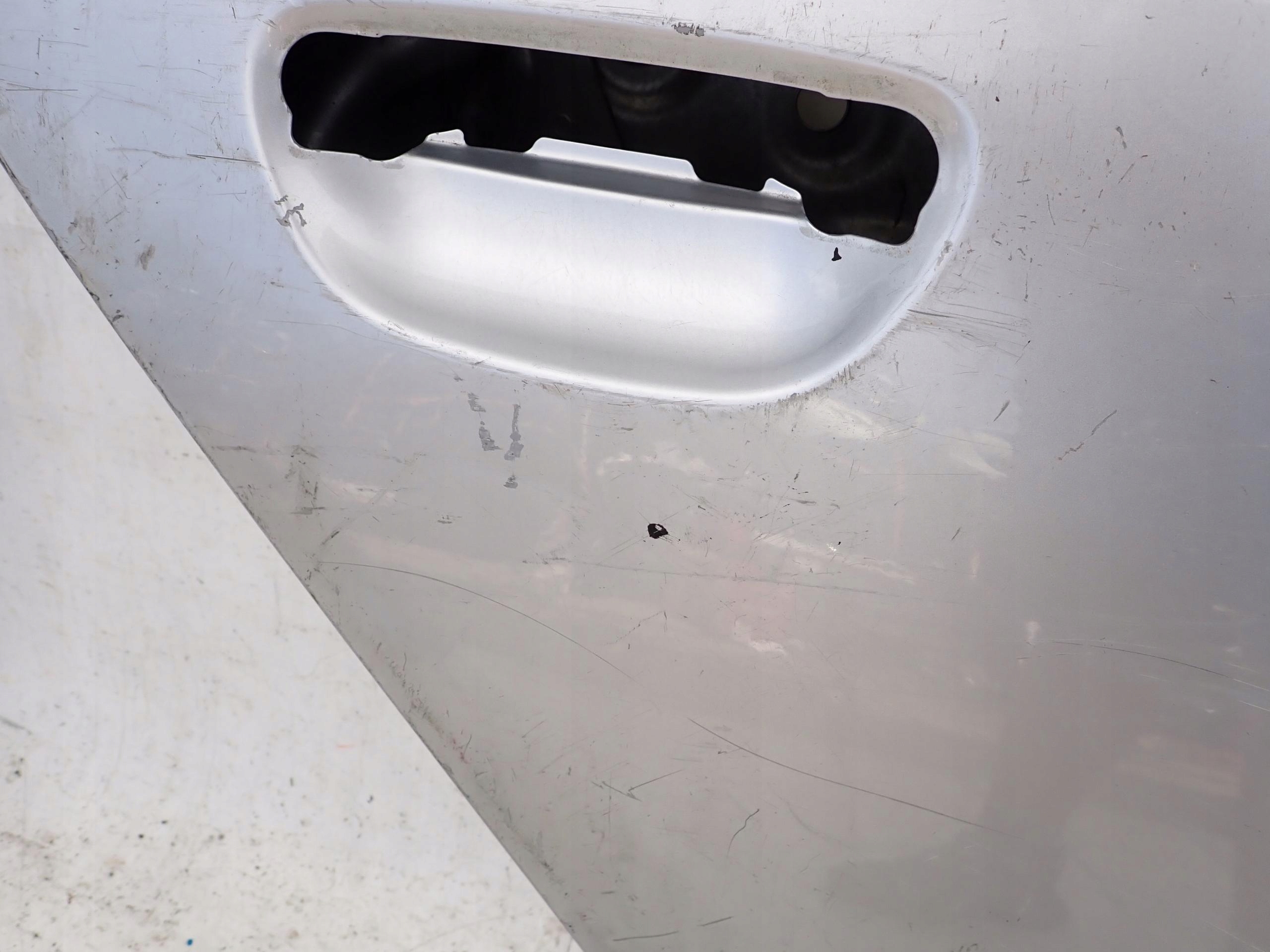 AUDI A4 B6 MALYSZ 00- Tür rechts heck hinten
