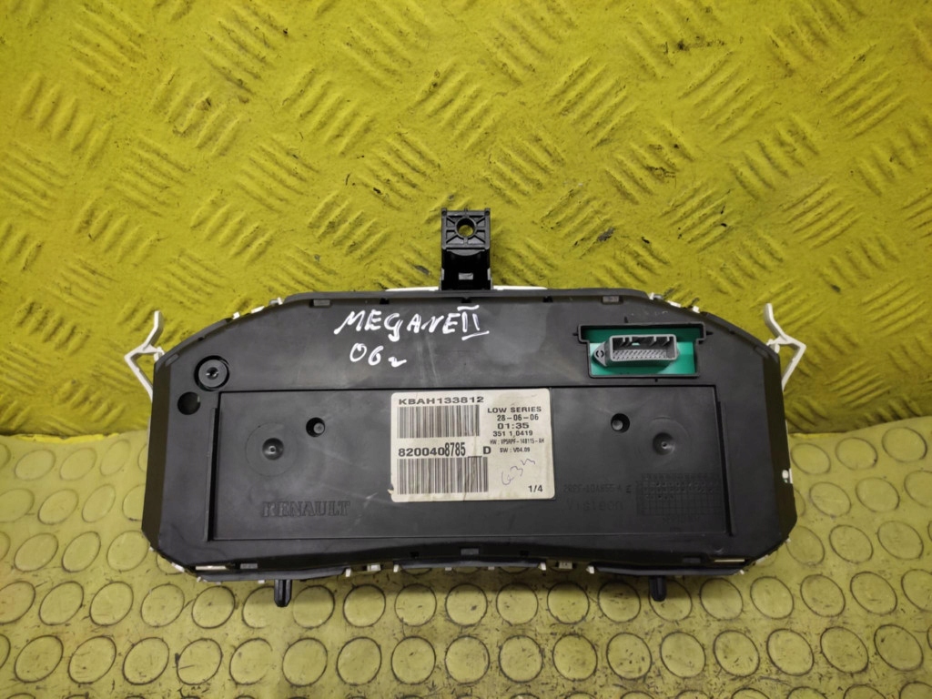 RENAULT MEGANE II budíky 8200408785D
