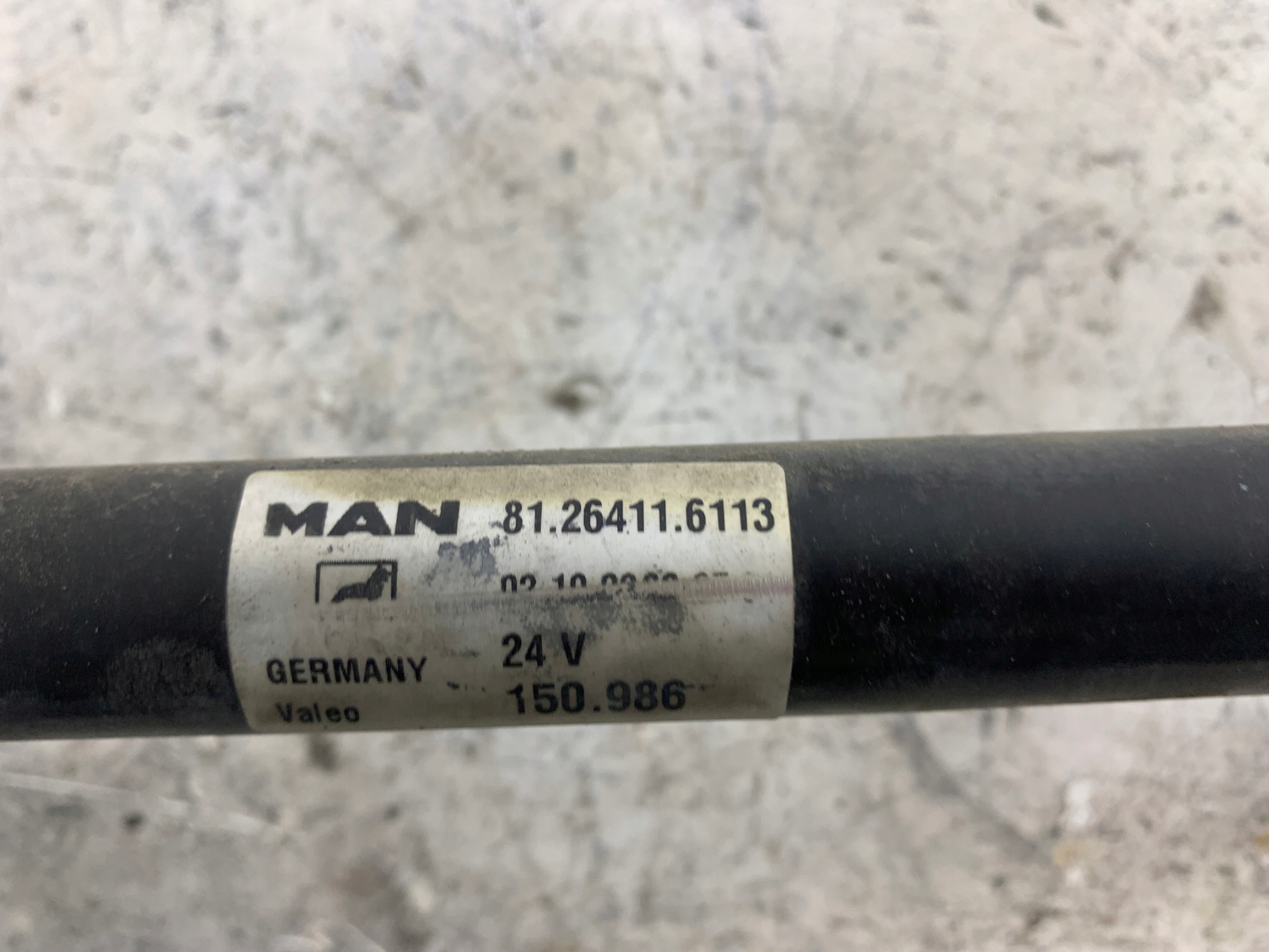 MAN TGA Wischergestänge 405.001 81.26411.6113