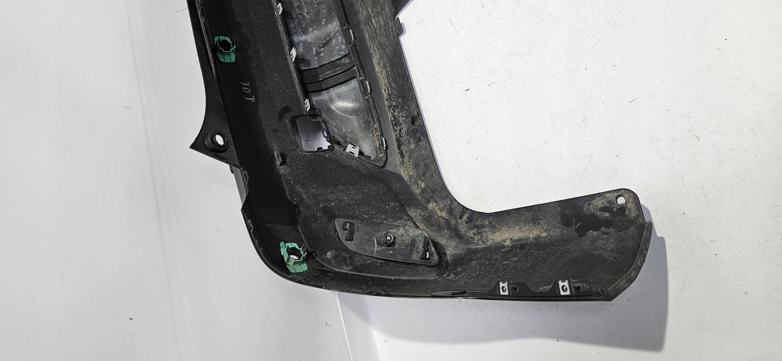 bumper rear TOYOTA COROLLA CROSS 20- PDC
