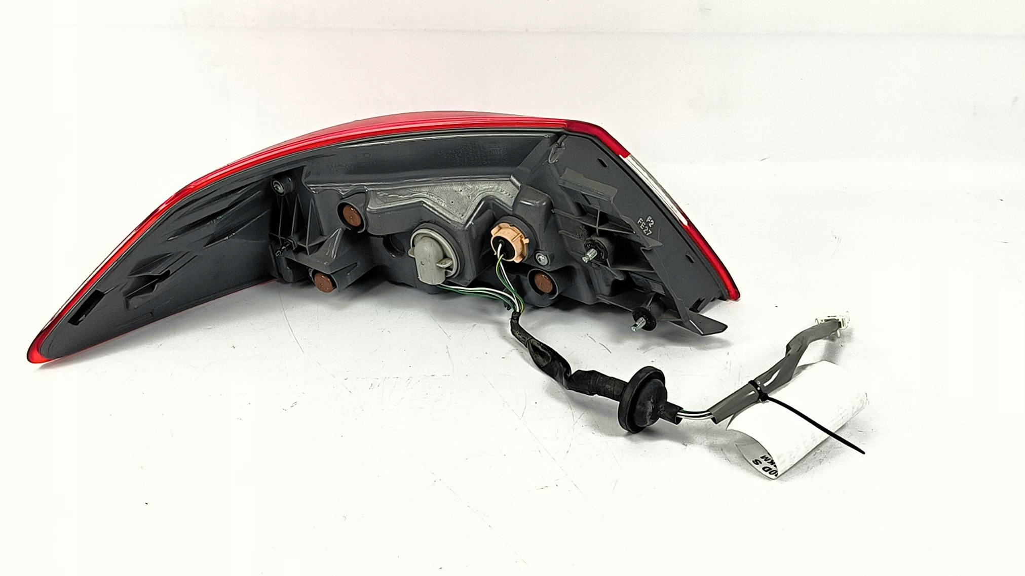 light right rear part INFINITI M30D