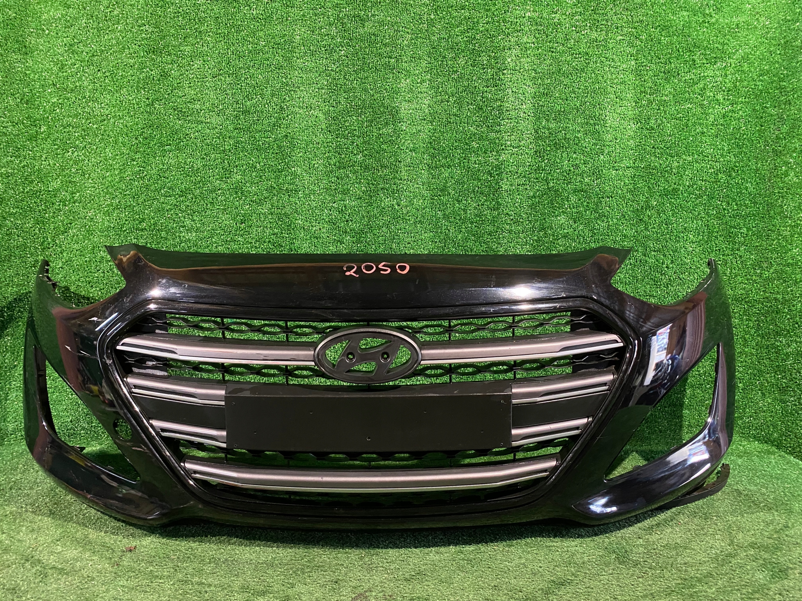 front bumper front HYUNDAI I30 II