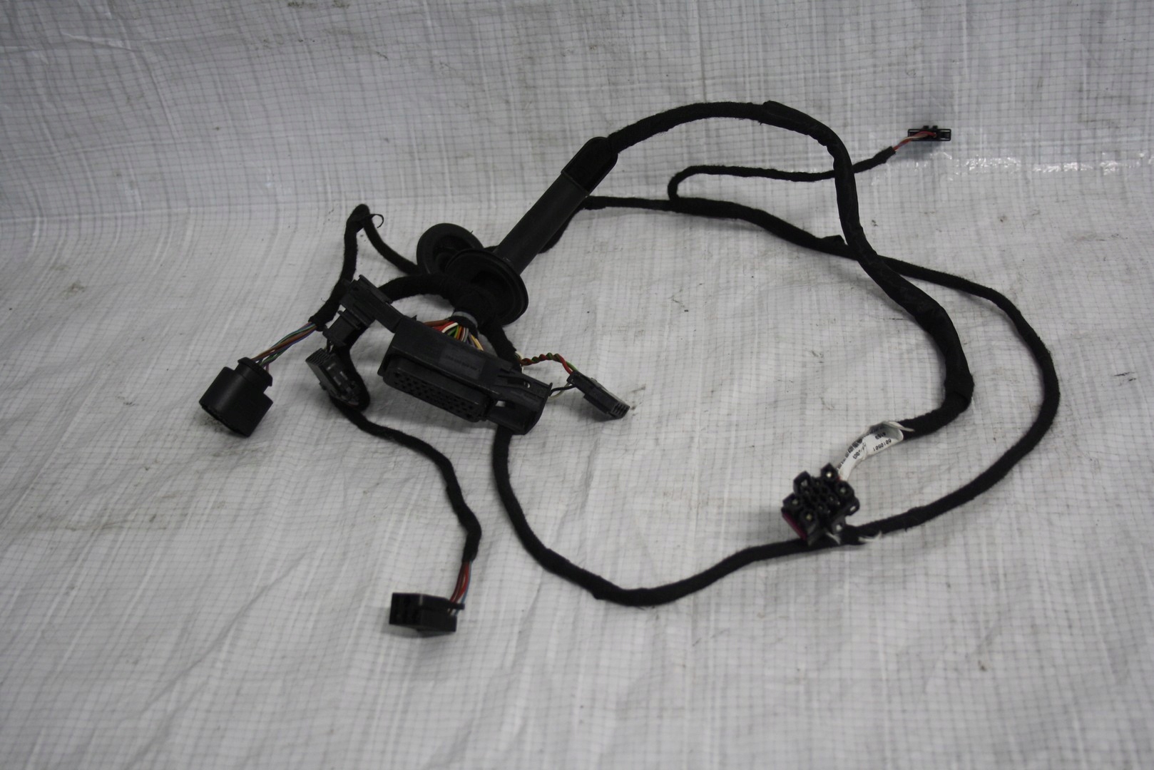 INSTLACJA DRZWI PRAWY PRZOD GOLF IV 1J0971121DC