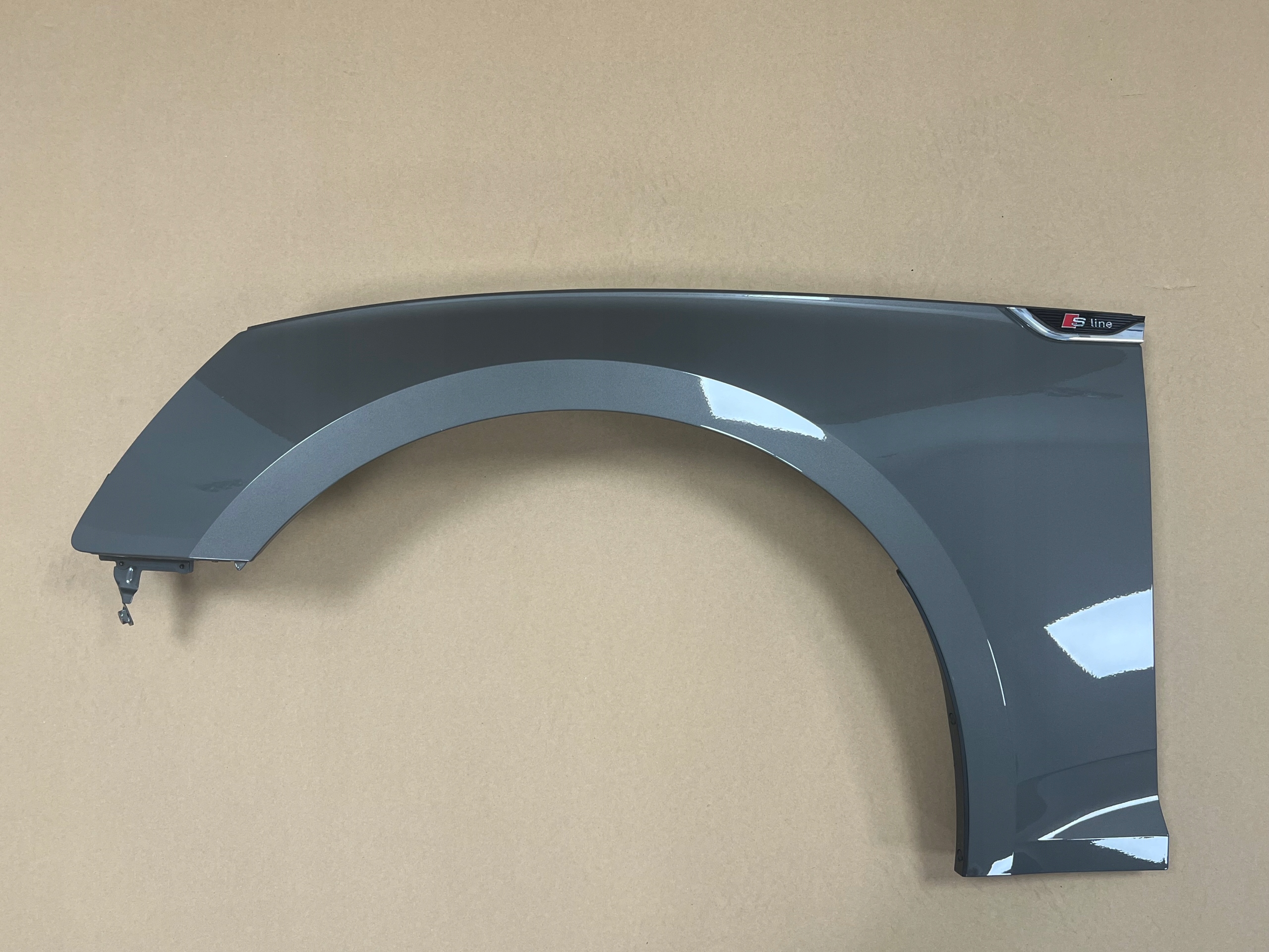 B5e243664374a5122ee25a273fac