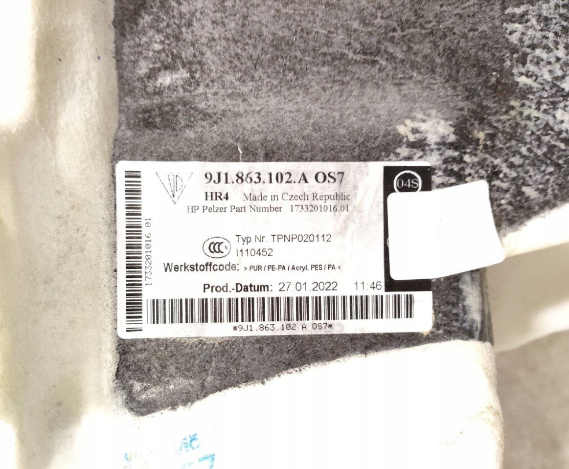 PORSCHE TAYCAN 9J1 2022