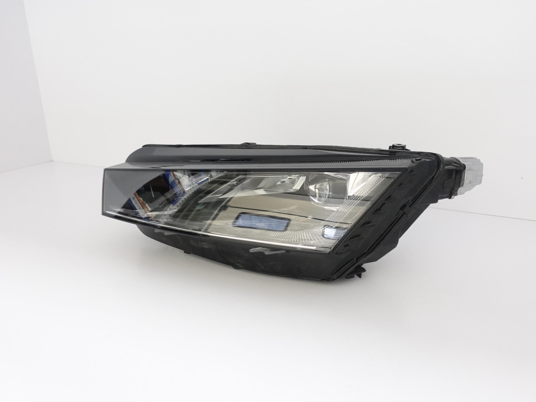 SKODA OCTAVIA IV 4 5E4 20- light FULL LED left EU