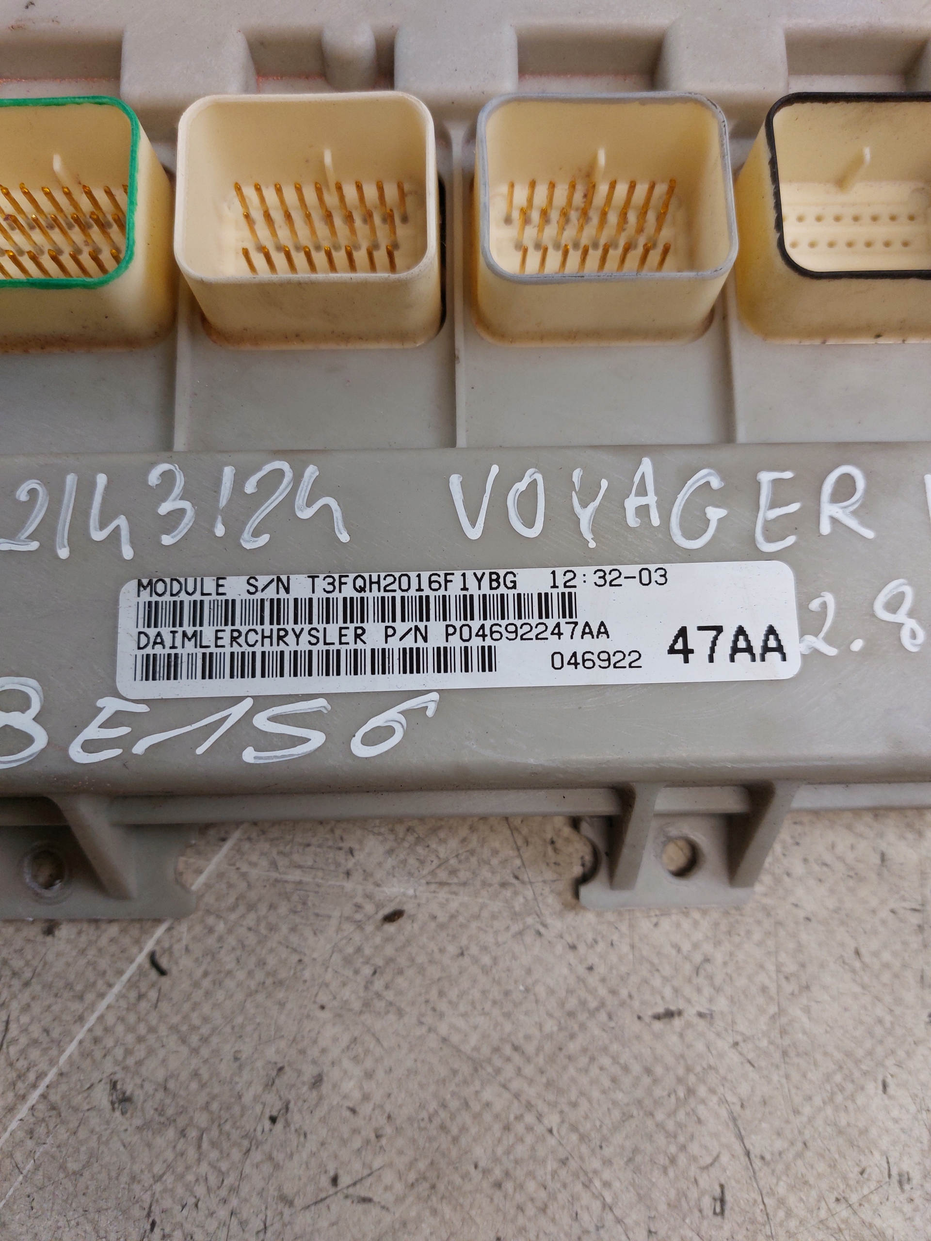 comfort control unit CHRYSLER VOYAGER IV