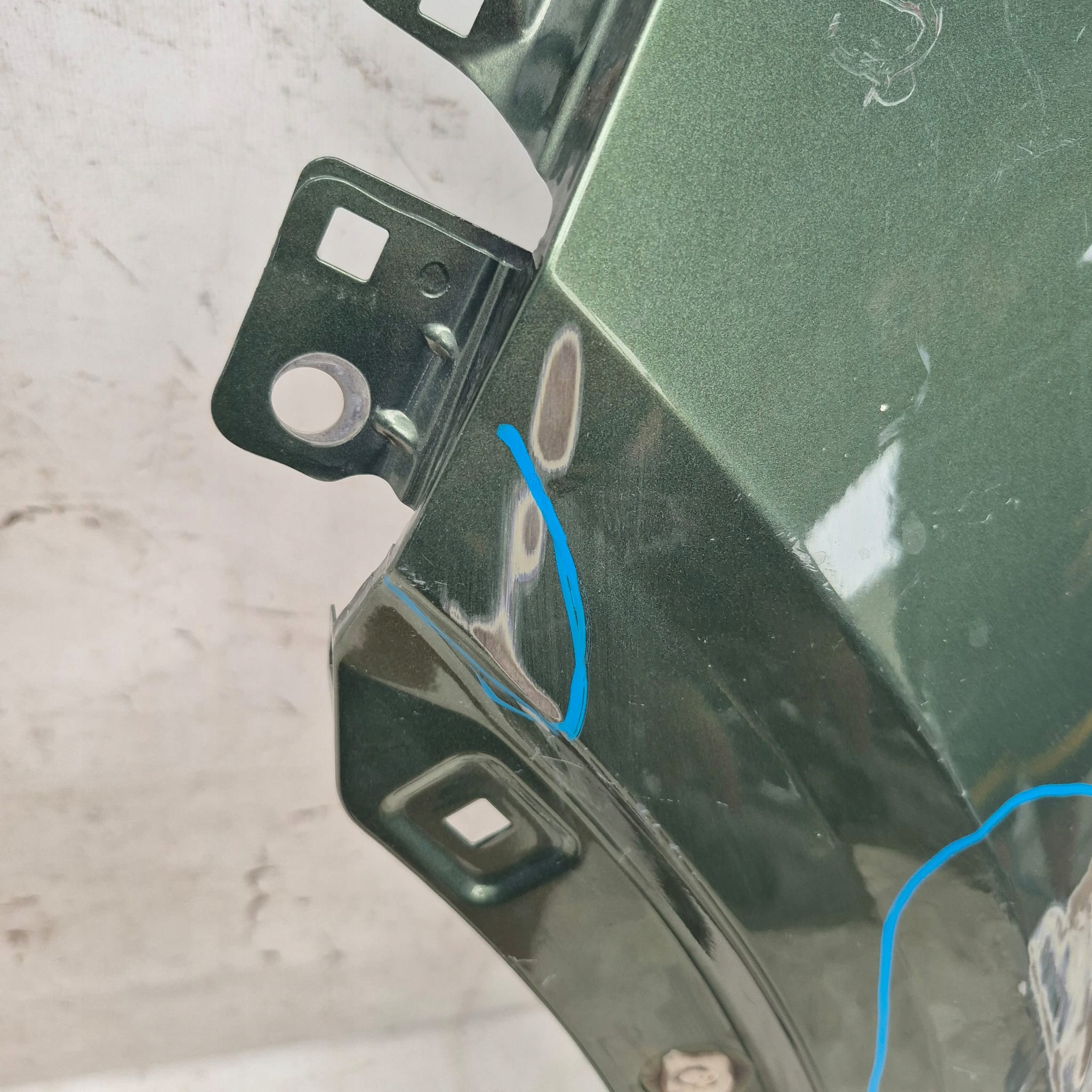 KIA SPORTAGE V 21- fender left front front