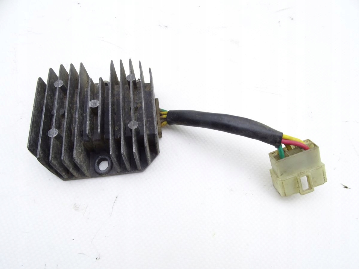 LINHAI ATV 300 4X4 REGULATOR NAPIECIA