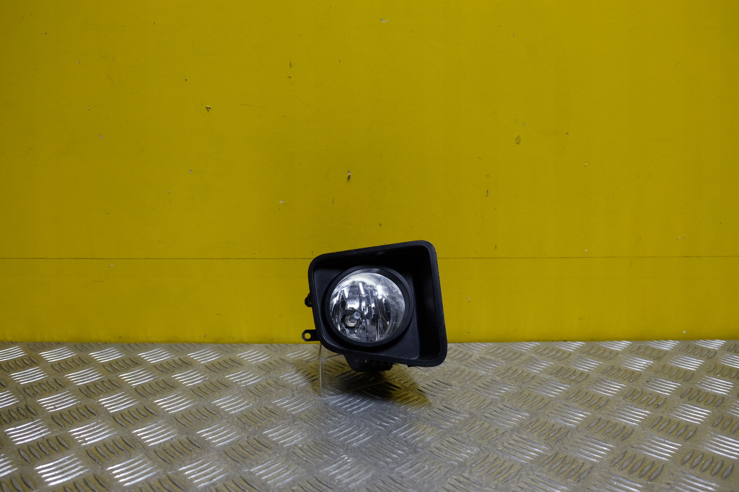 TOYOTA TUNDRA 2013- ФАРА ПРОТИВОТУМАННАЯ ПРОТИВОТУМАНКА ПЕРЕД ПРАВЫЙ