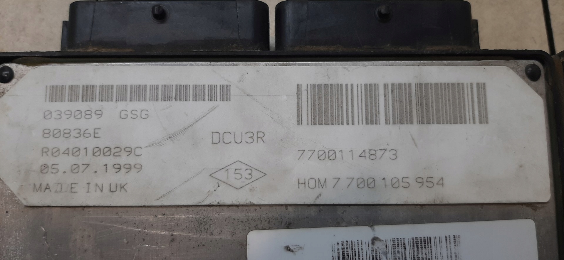 control unit of the engine MEGANE SCENIC 1.9 TDI 7700114873