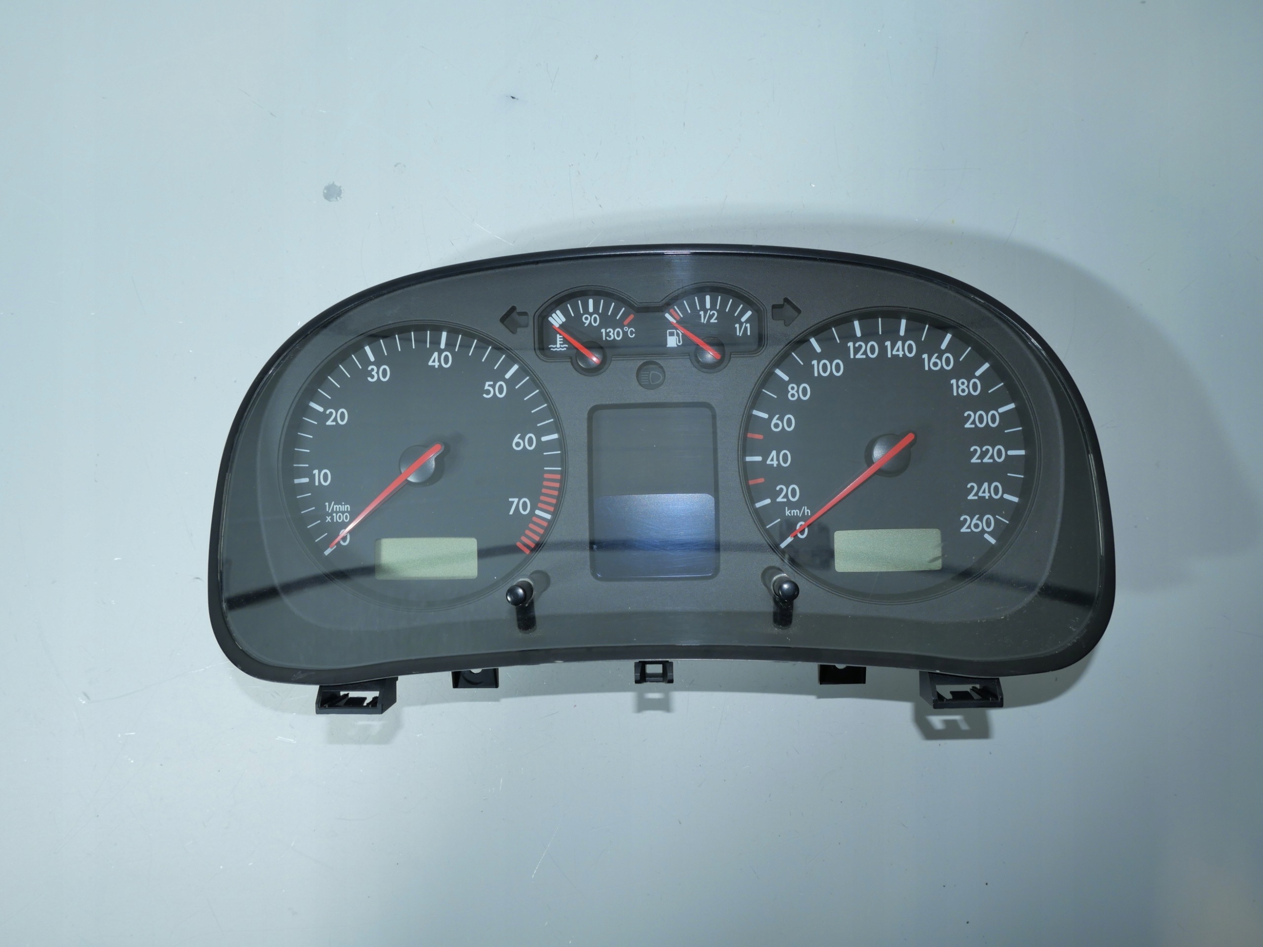 GOLF IV dials dials EUROPA 1J0920826A