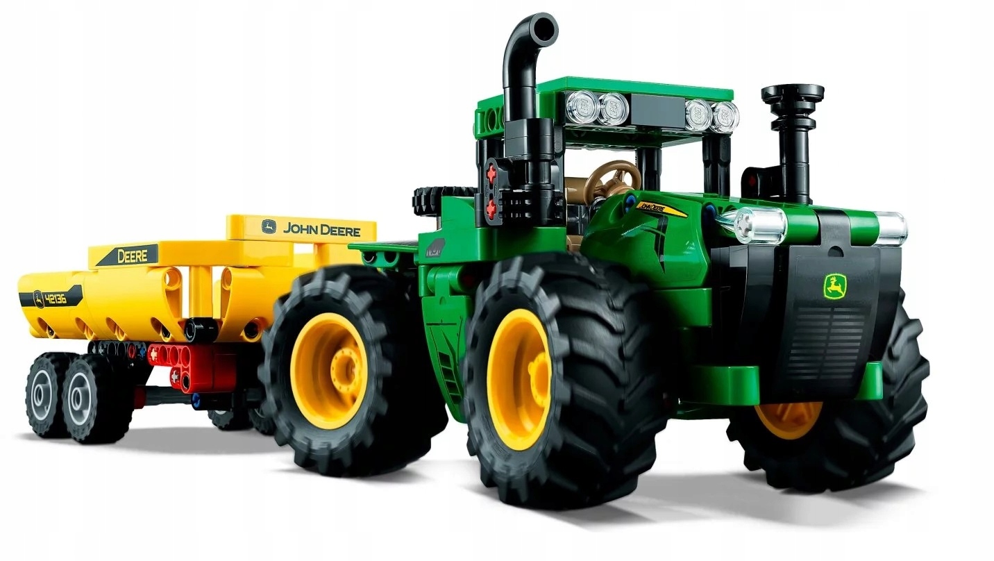 LEGO Technic Traktor John Deere 9620R 4WD 42136 Materiał plastik
