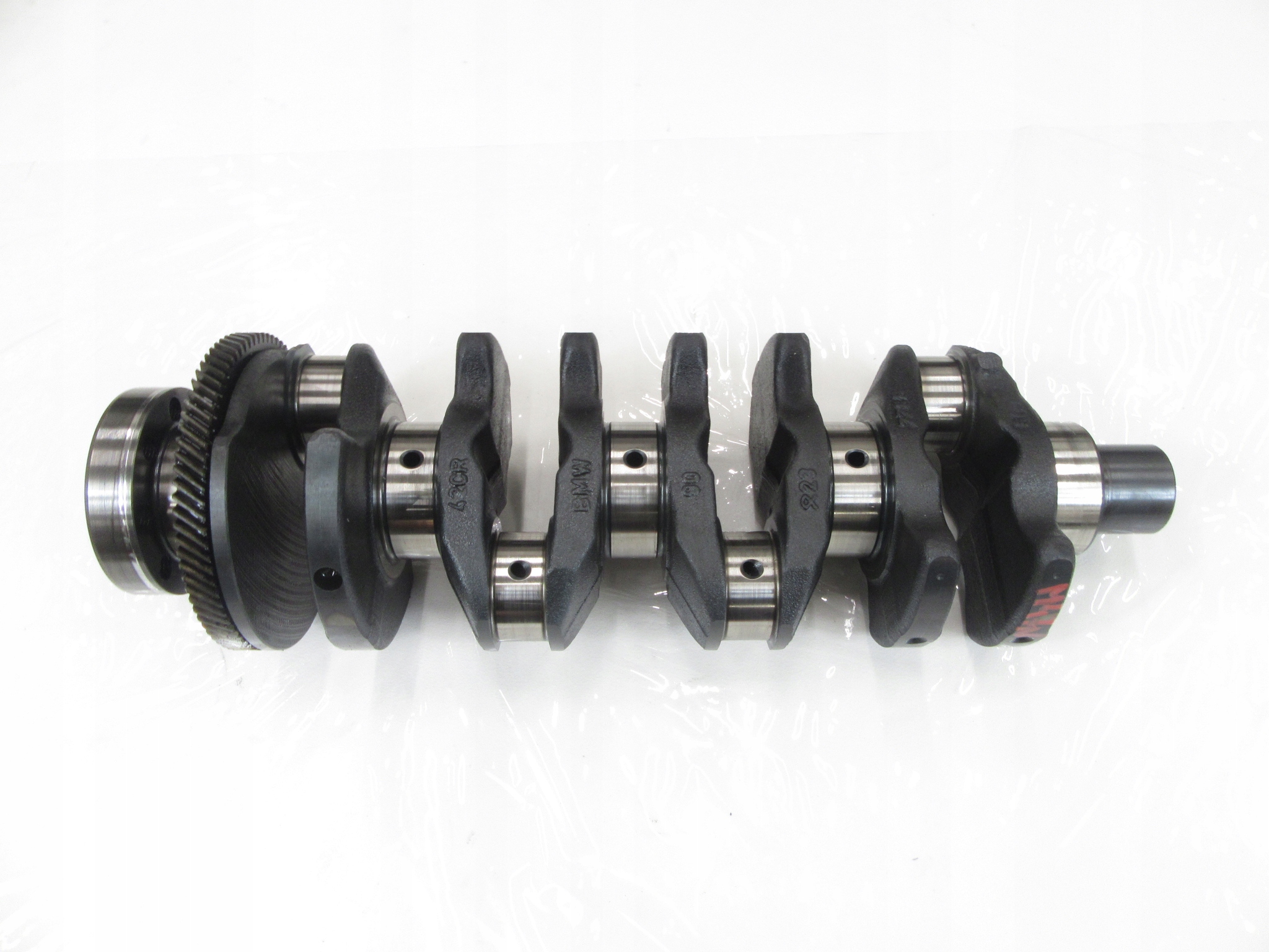 Arbre moteur BMW e46 e60 e90 e91 1.8 2.0 M47n m47n2