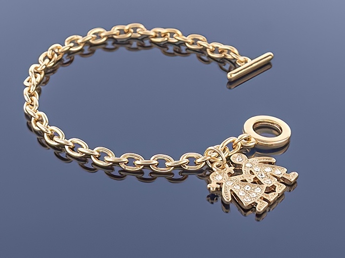 

Złota bransoletka Charms