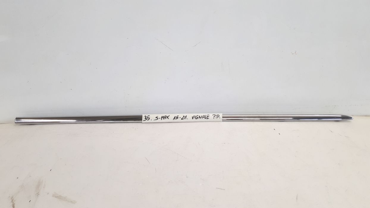 FORD S-MAX VIGNALE LISTWA DRZWI PRAWA PRZÓD Producent części Ford OE