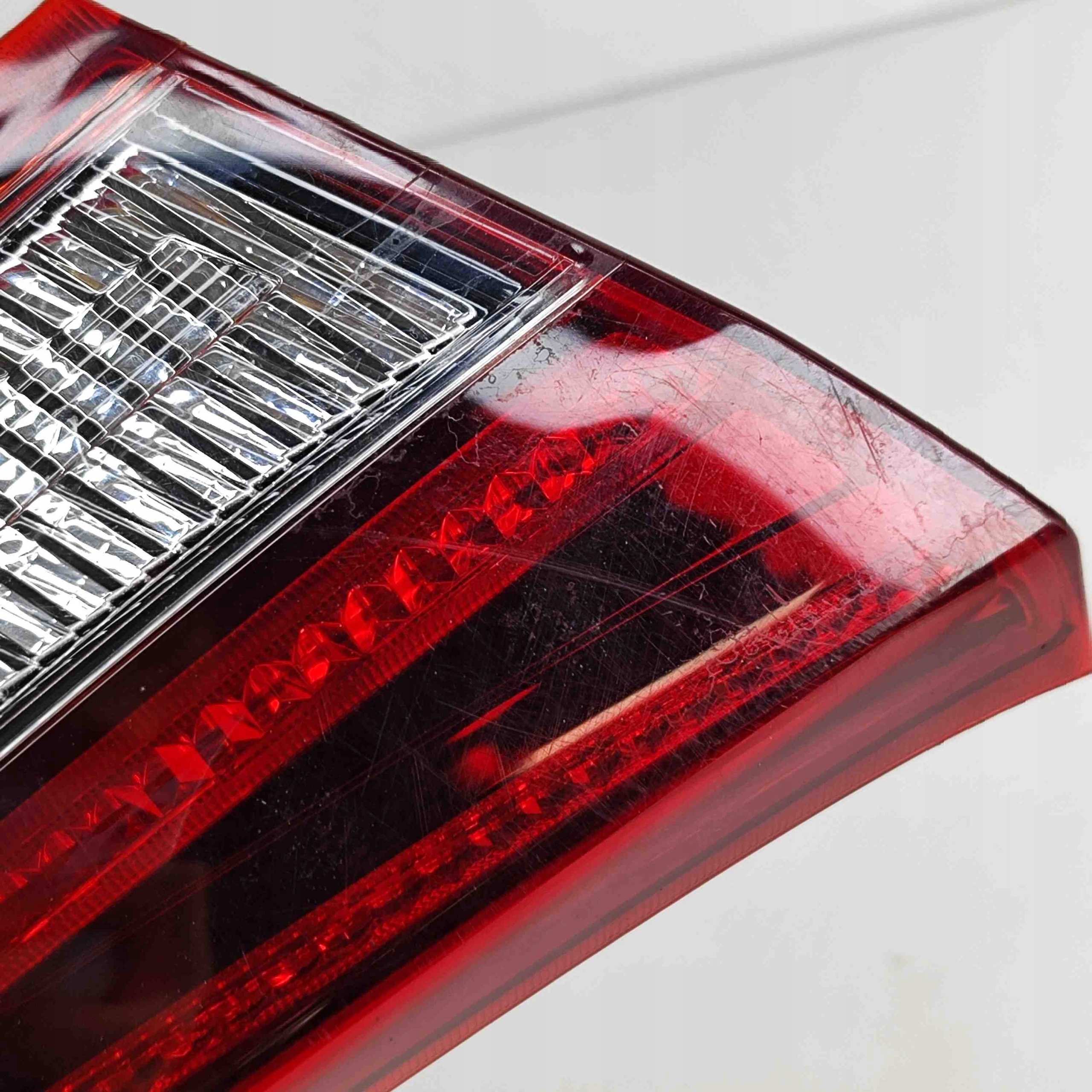 kia SOUL 2019 левый фонари задний крышку багажника