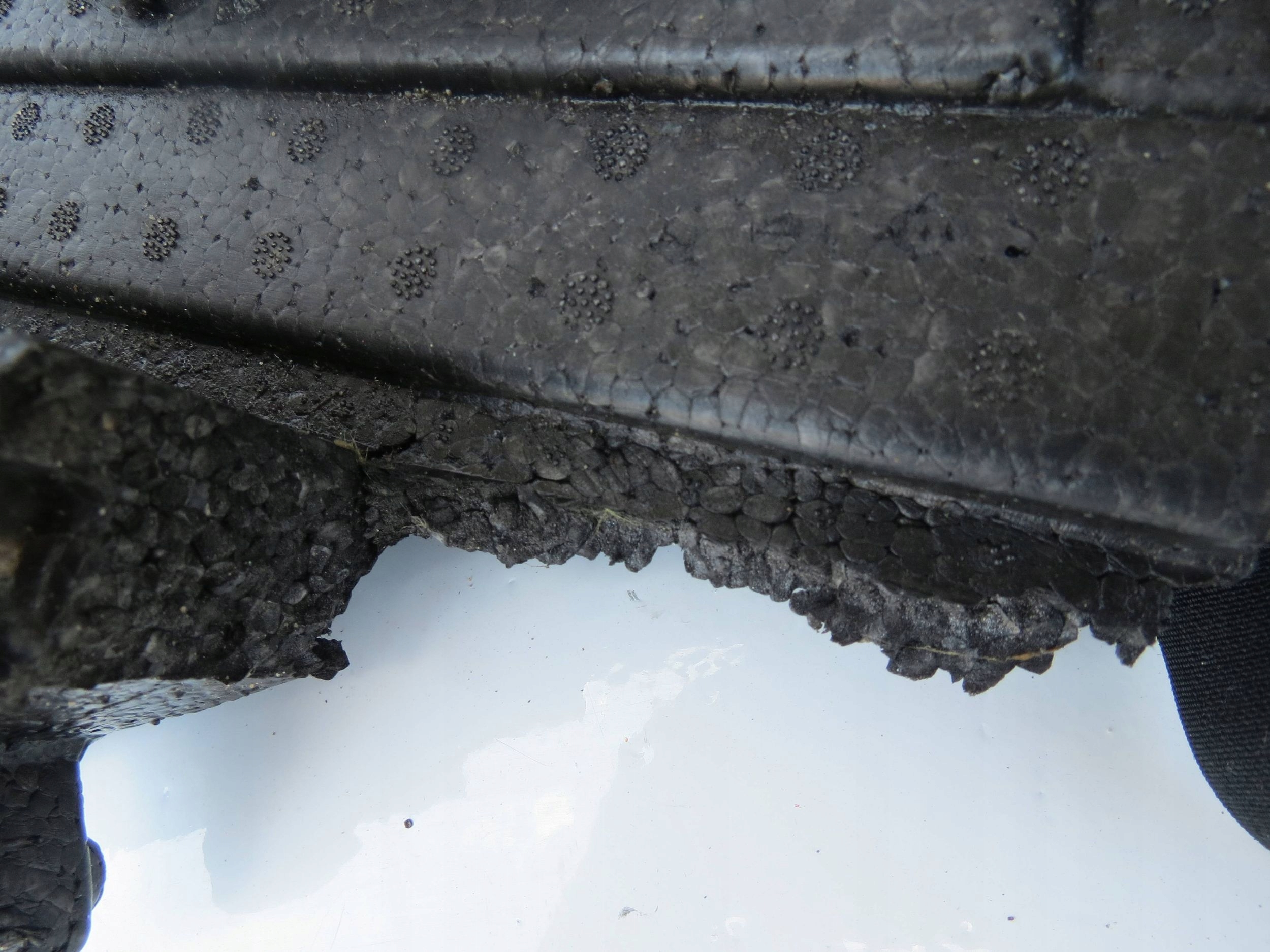 WKLAD PIANKA boot PORSCHE CAYENNE 7L0012112