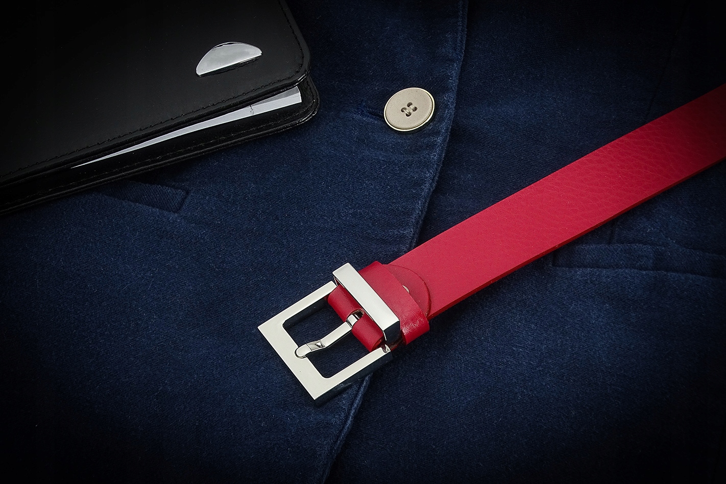 Długi Czerwony Pasek Damski Skóra Naturalna Gracio EAN (GTIN) 5905398313273