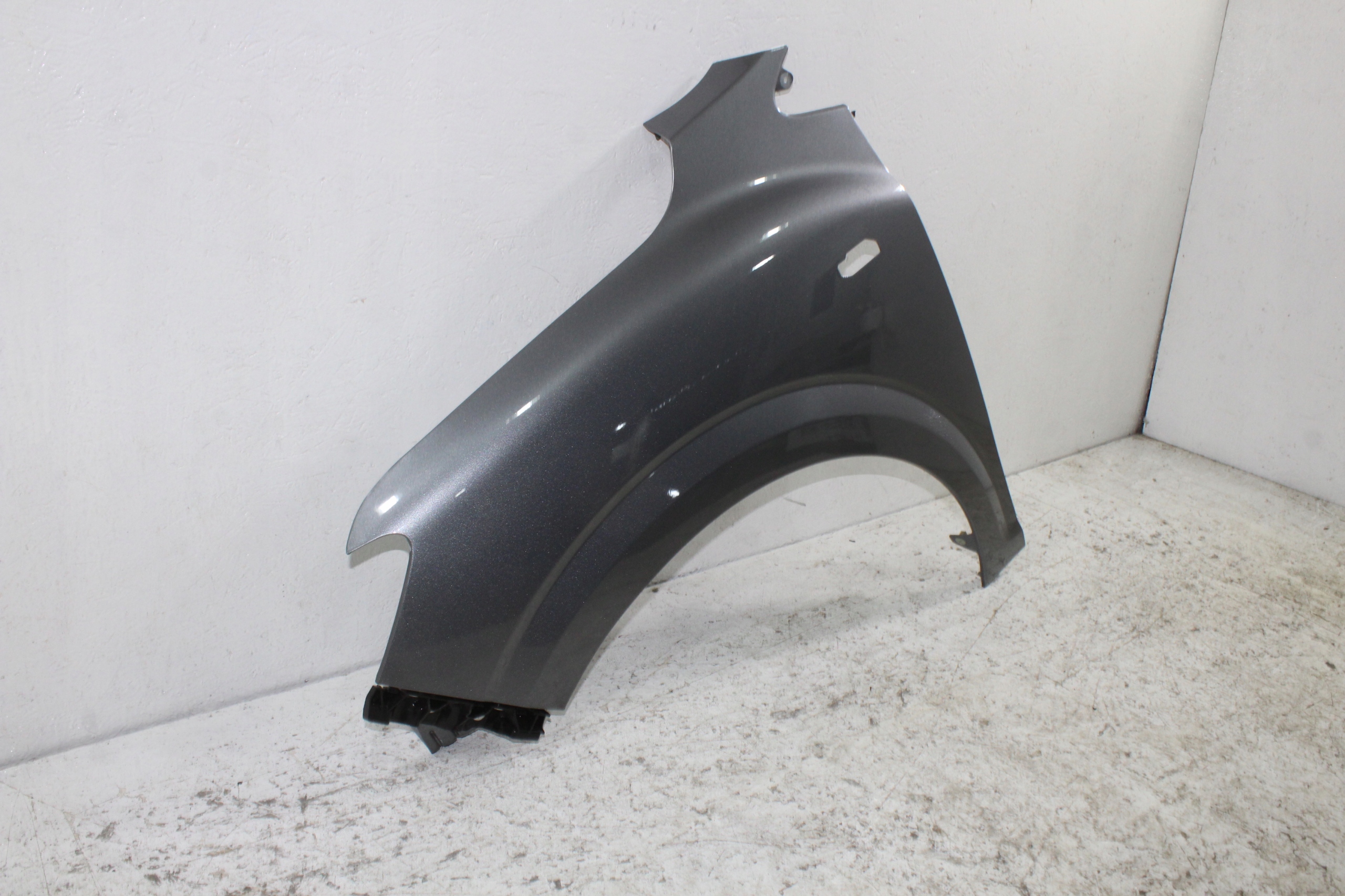 Dacia Sandero III fender left front