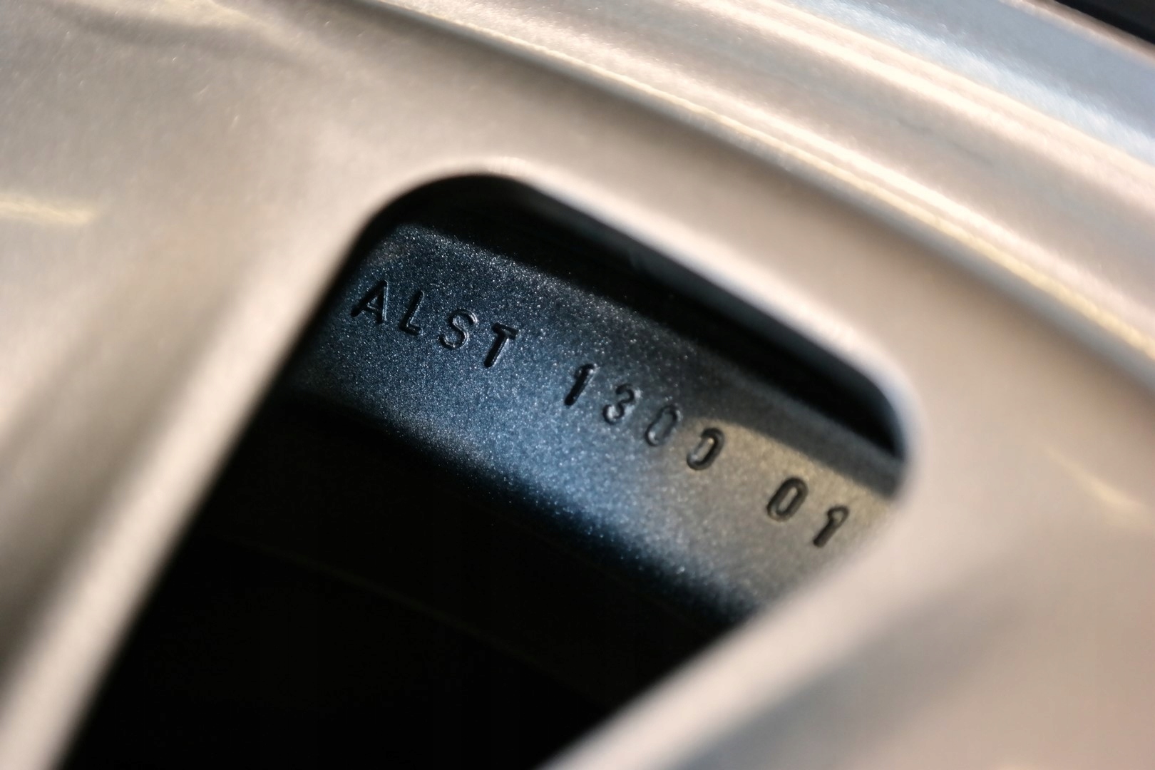 DEMO ("NOWE") Felgi 16'' hybrydowe Stalowe 5x112 ET46 Audi VW Skoda Seat Otwór centralny (mm) 57,1