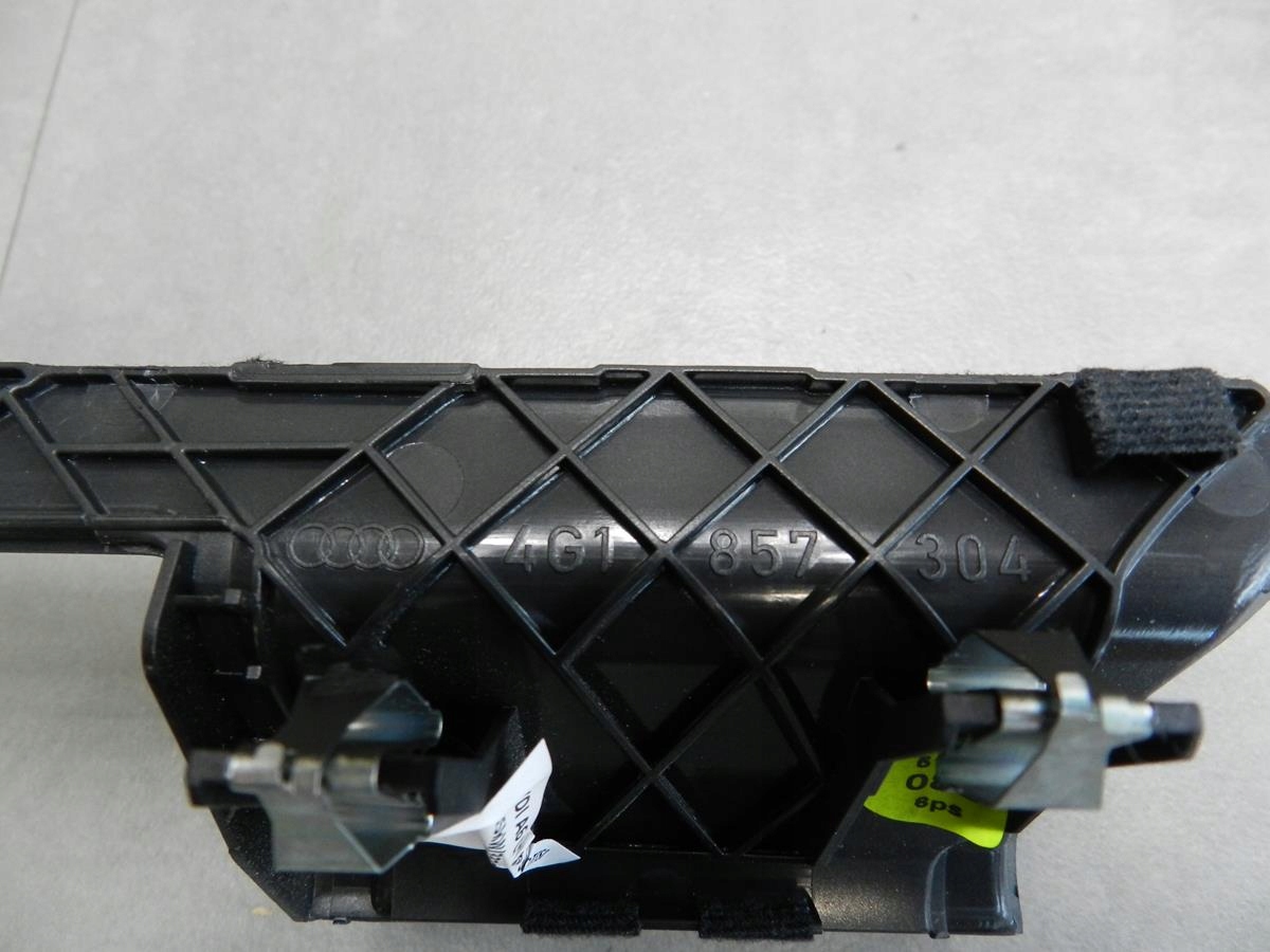 AUDI A6 C7 cover of the dashboard frame 4G1857304
