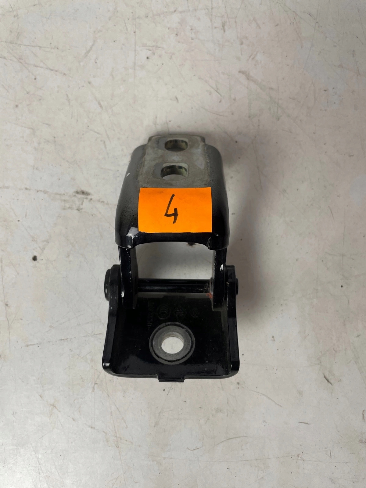 hinge door upper Renault Captur and Clio IV
