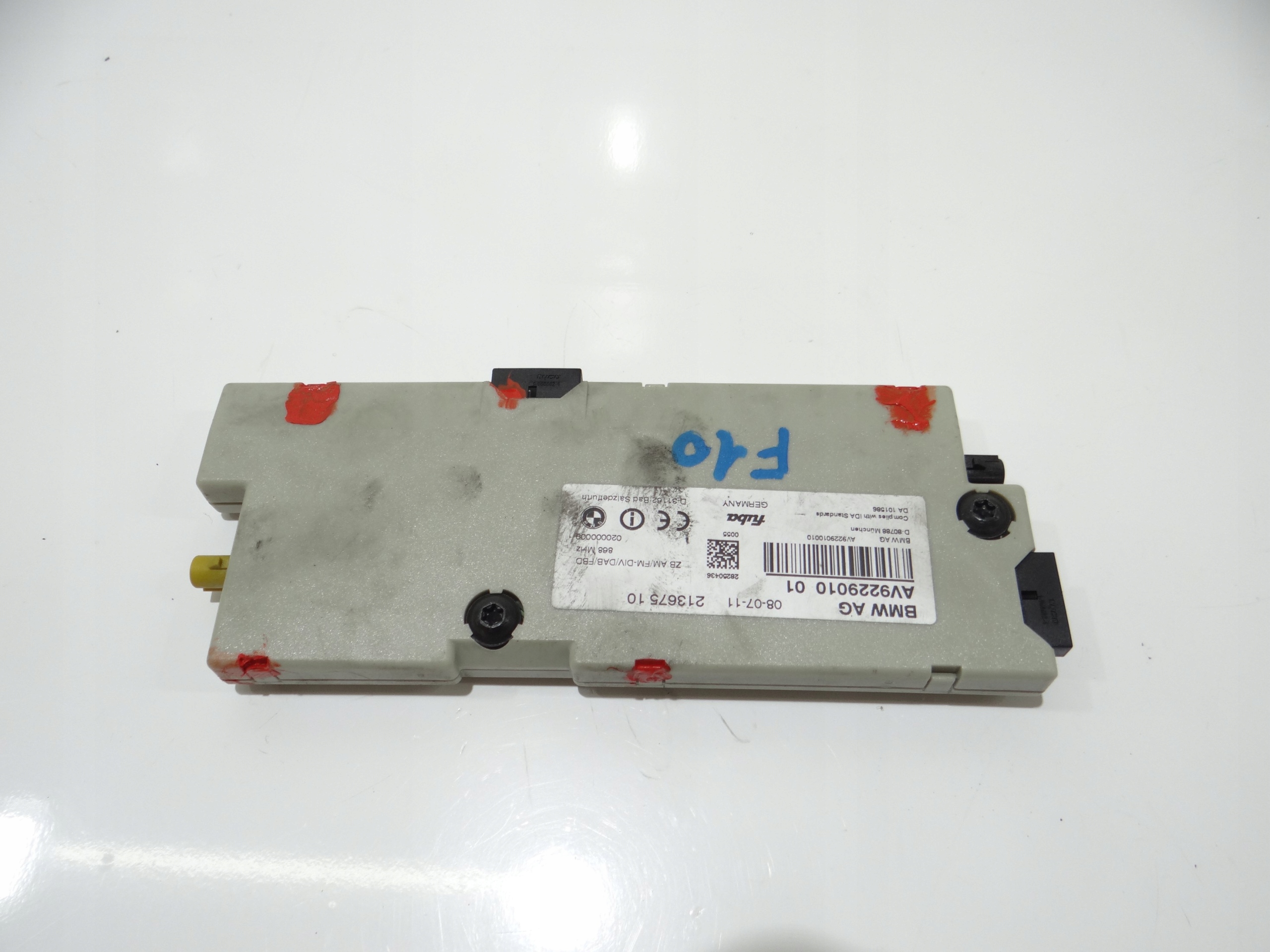 antenna amplifier BMW F10 9229010