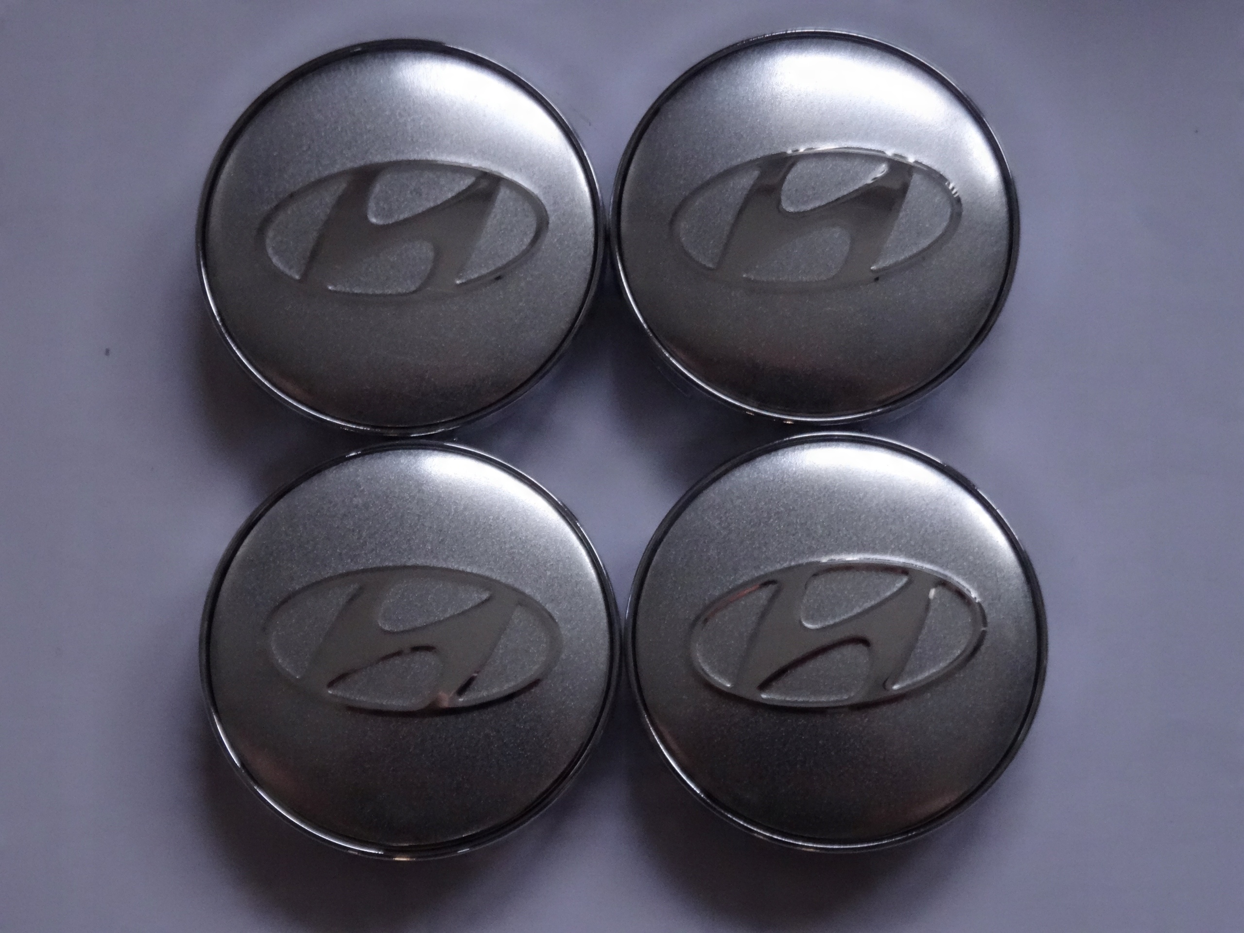 

4x Dekielki Emblematy na felgi Hyundai 60 mm sr