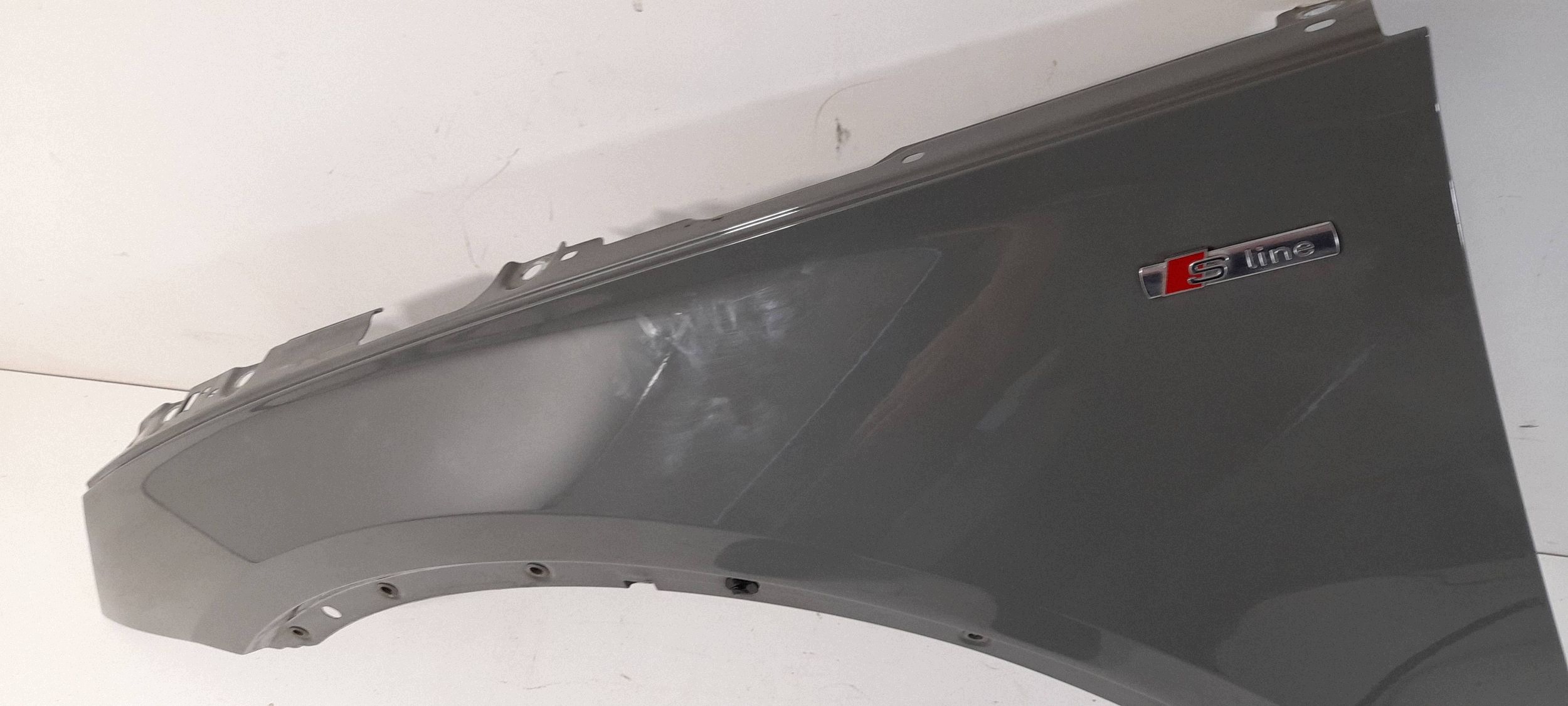 Audi Q5 SQ5 FY 80A fender front left (QD37)