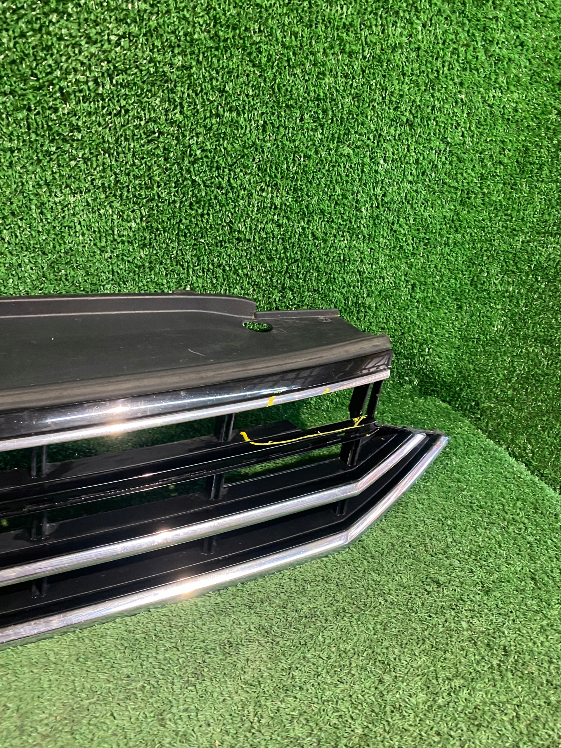 Grille Grille/masque VW PASSAT B8 NR.205