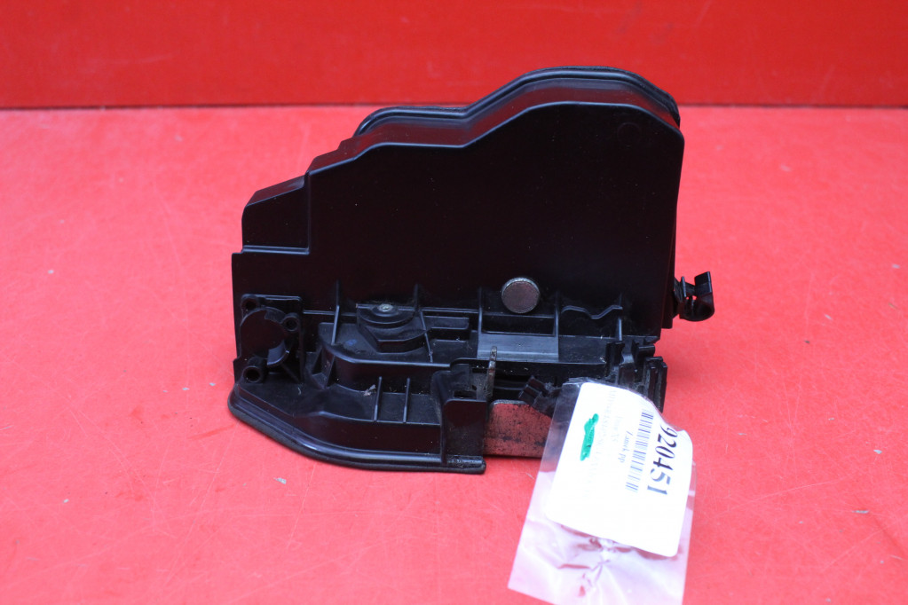 lock door right front front EU 7202146 BMW X5 E70 06-10