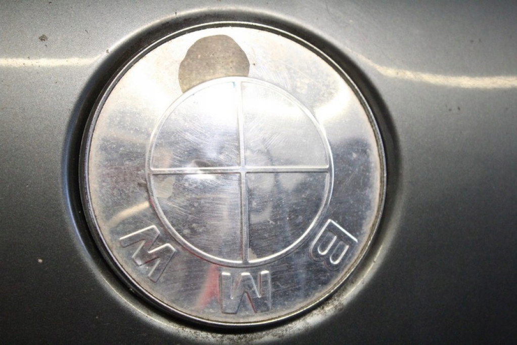 Capot 892 BMW E65 E66 01-05
