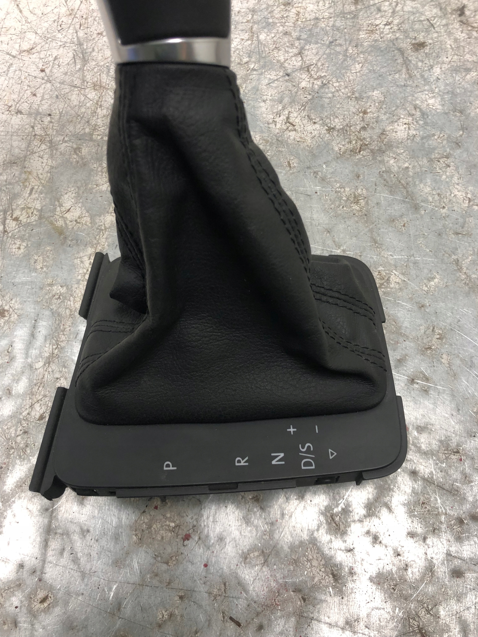 Leva cambio VW GOLF VII 5G1713203M