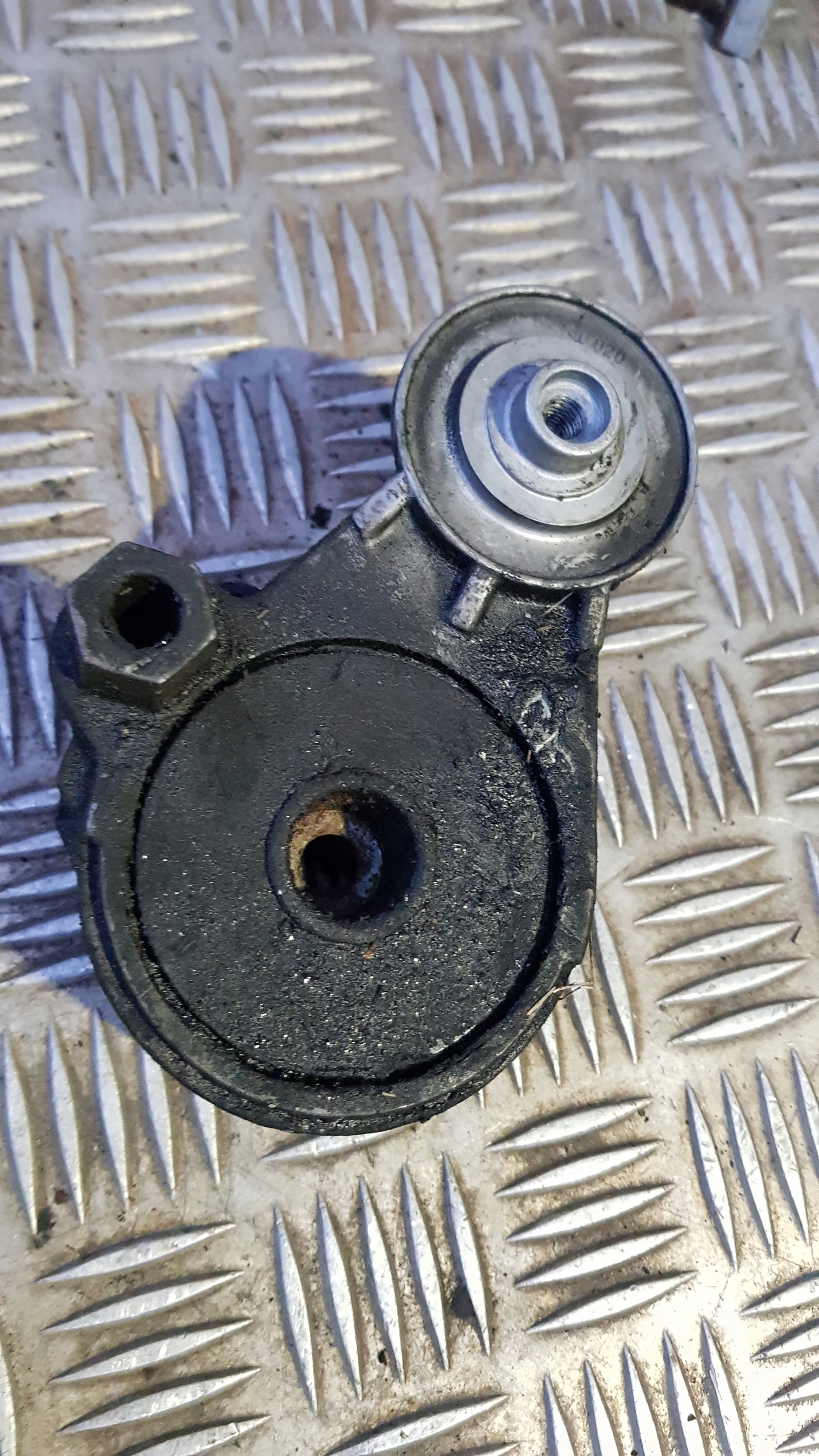 AUDI A6 C5 4.2 TENDITORE cinghie 077903133E