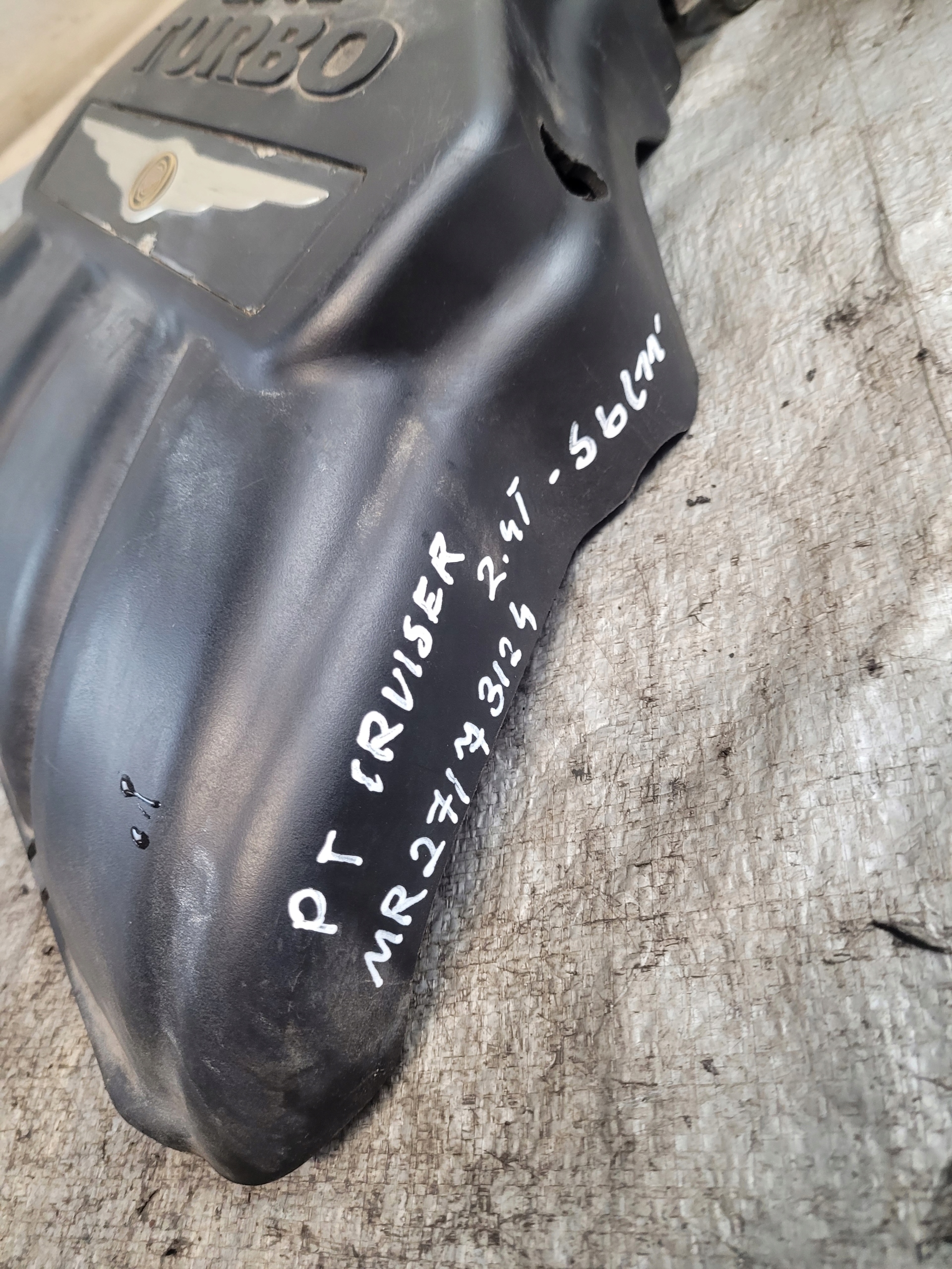 Abdeckung Blende Abdeckung DES MOTORS CHRYSLER PT CRUISER 2.4B TURBO